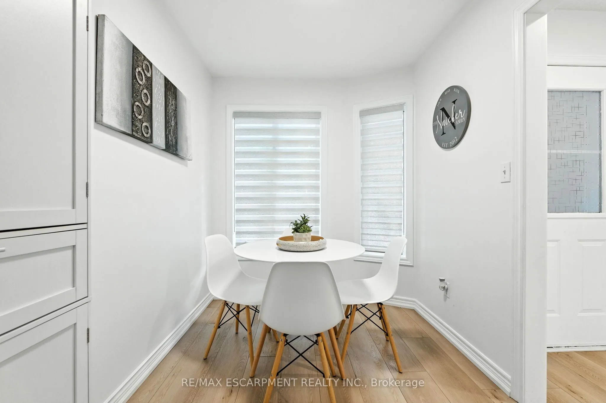 2252 Walkers Line, #4