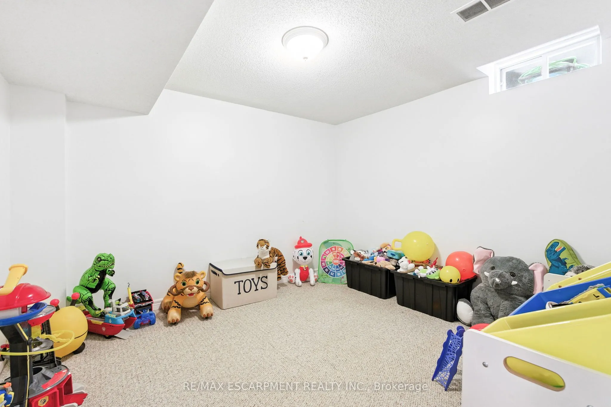 2252 Walkers Line, #4
