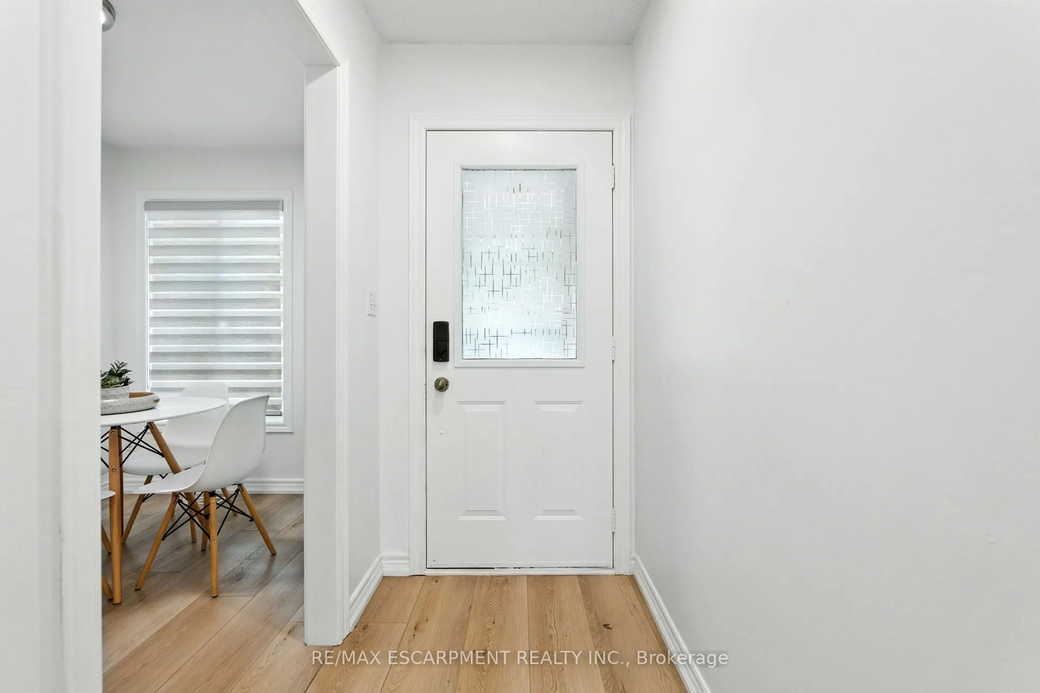 2252 Walkers Line, #4