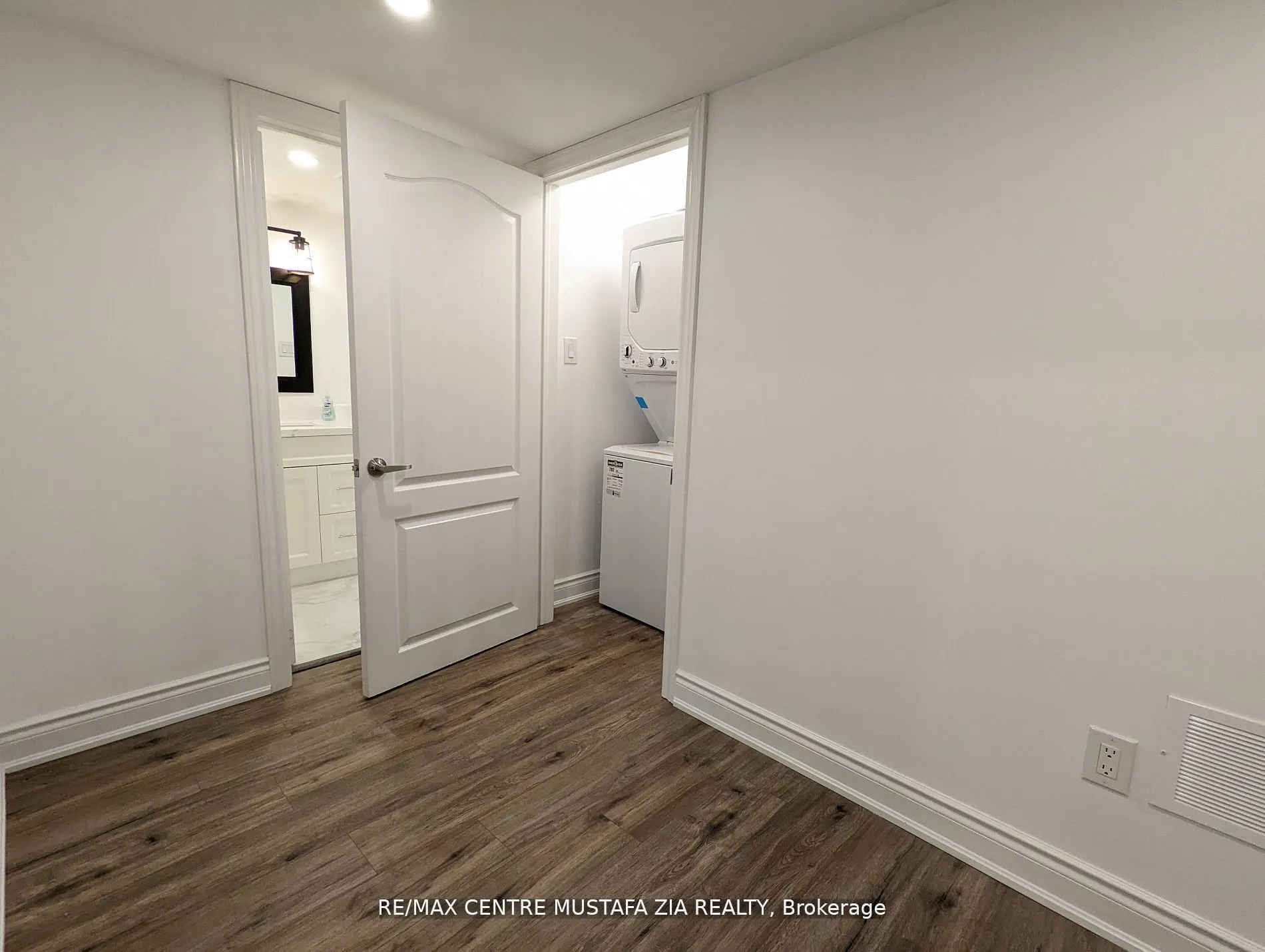 359 Emmett Landing, #Bsmt