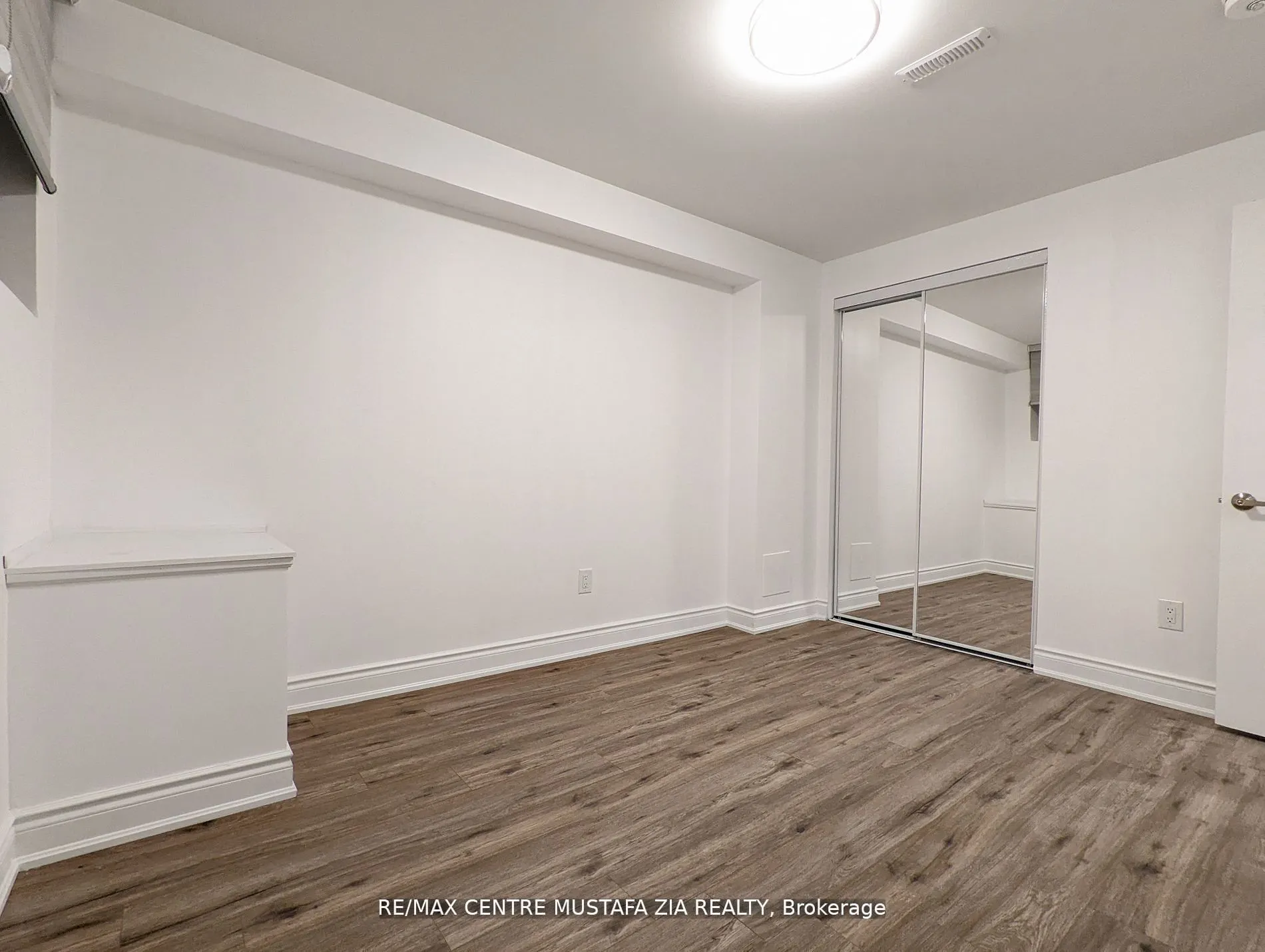359 Emmett Landing, #Bsmt
