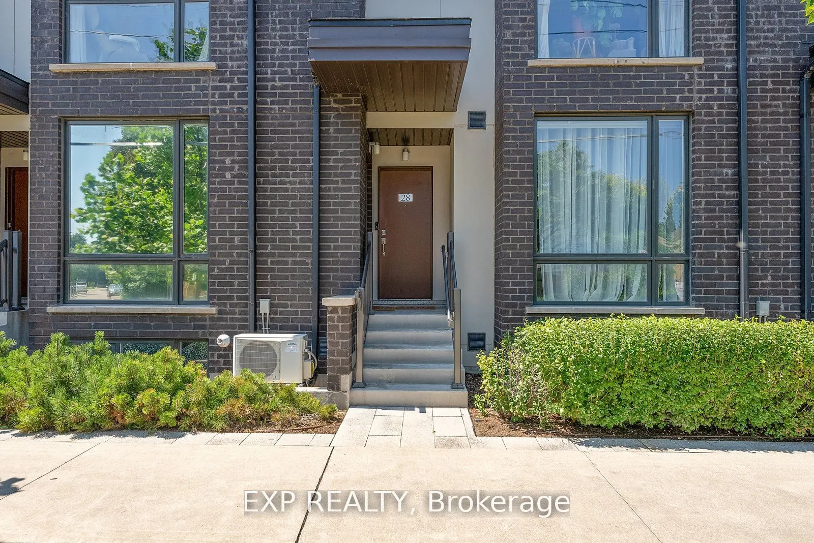26 Fieldway Road, #27