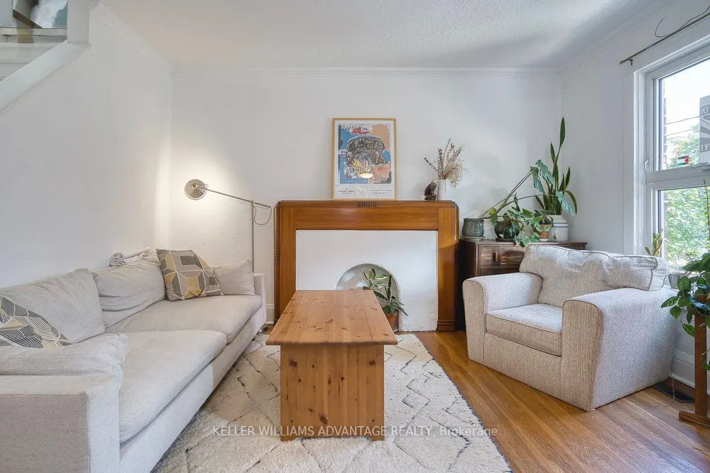 32 Bartlett Avenue
