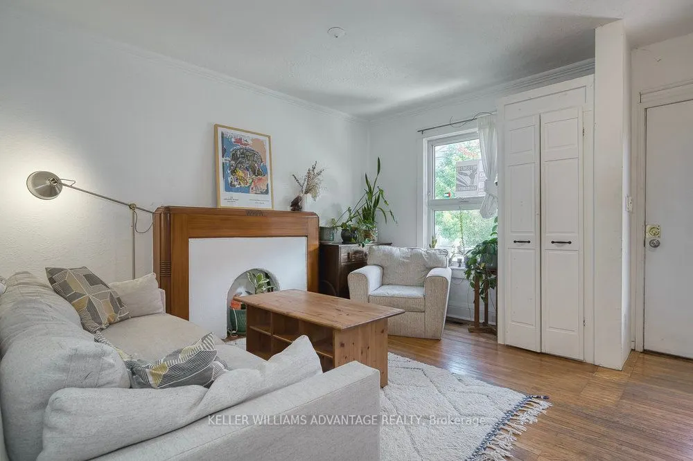32 Bartlett Avenue
