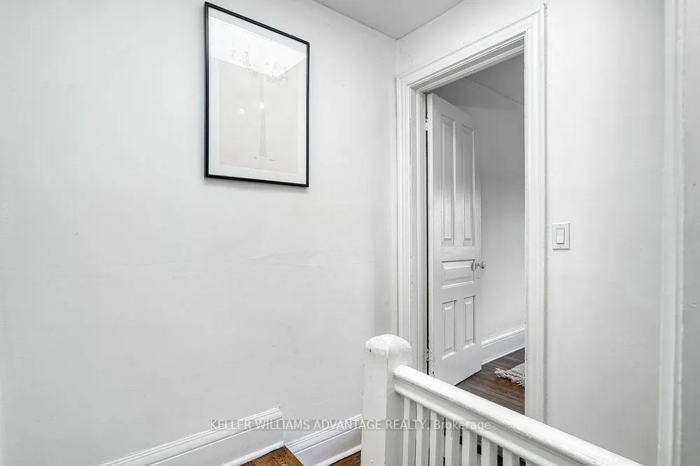 32 Bartlett Avenue