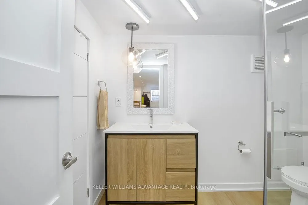 32 Bartlett Avenue