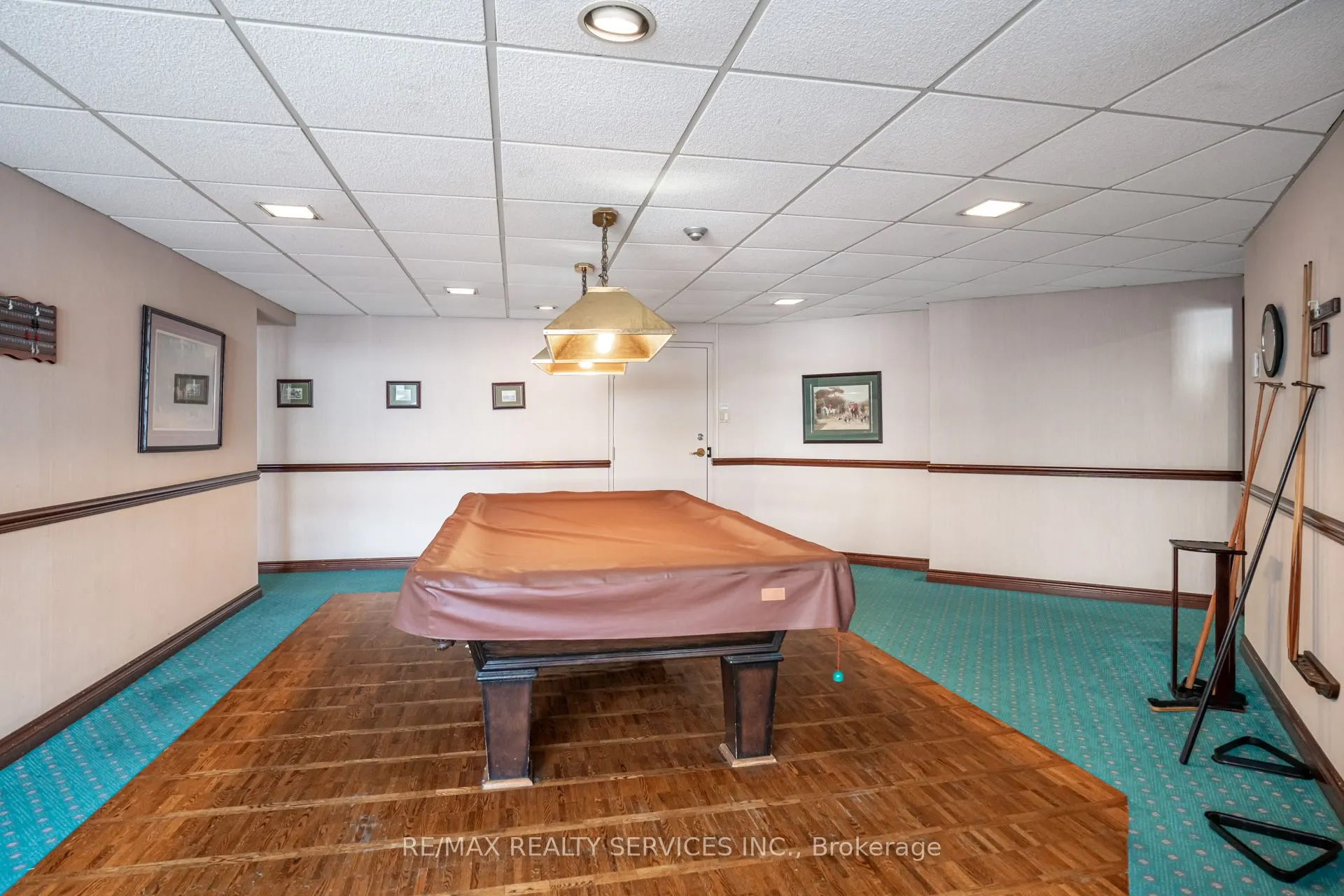3650 Kaneff Crescent, #1508