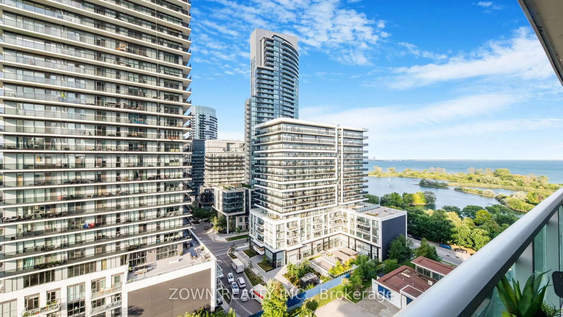 33 Shore Breeze Drive, #1206