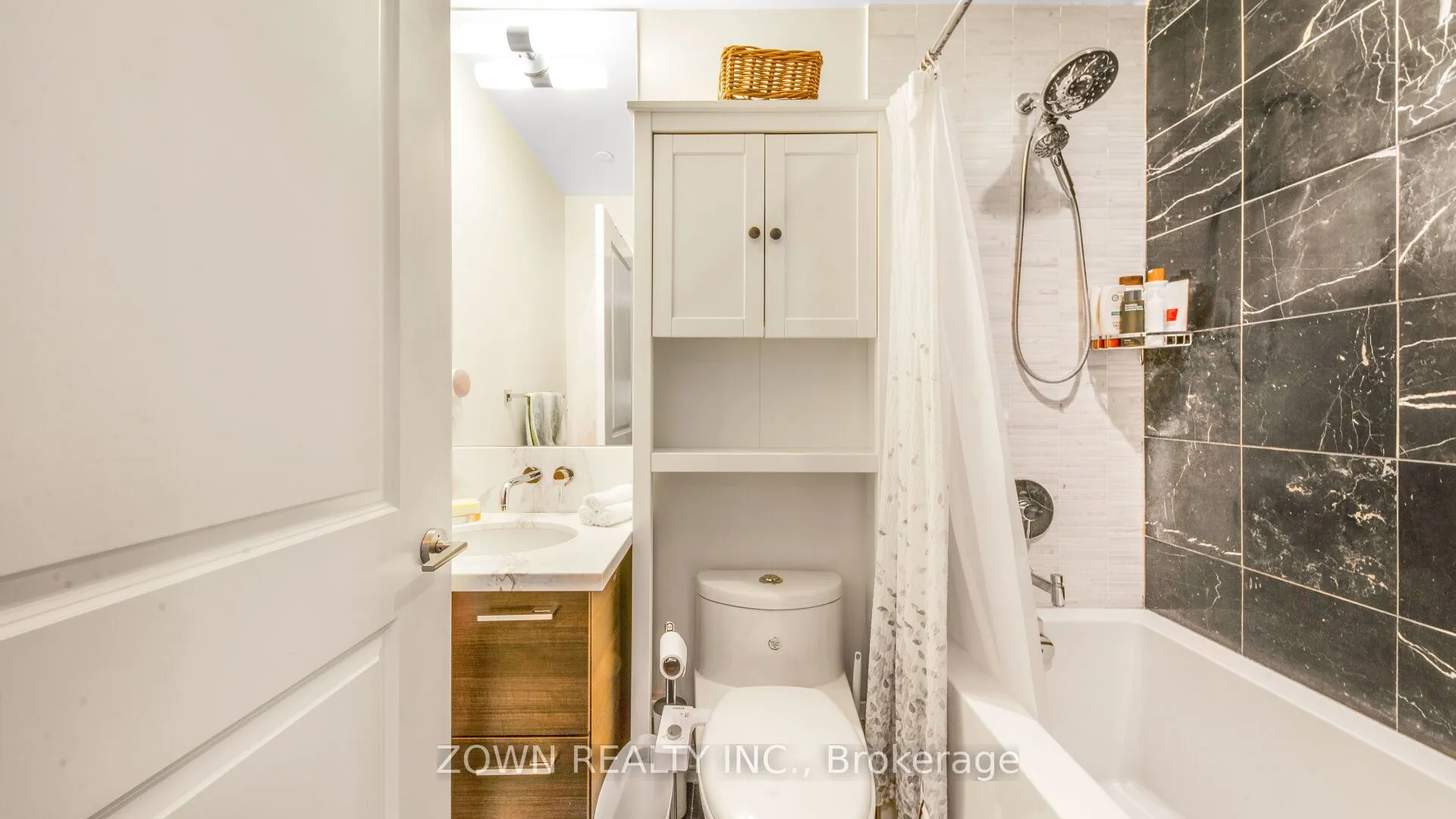 33 Shore Breeze Drive, #1206