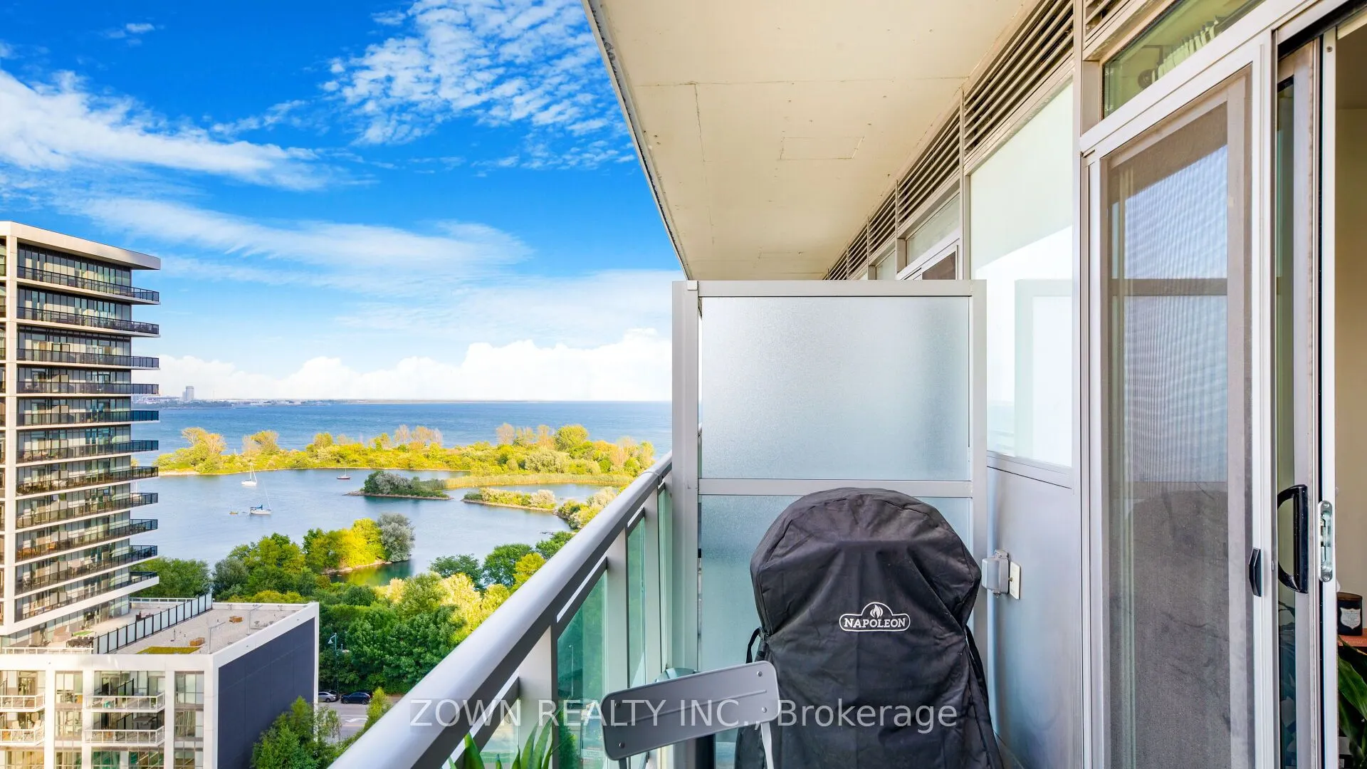33 Shore Breeze Drive, #1206