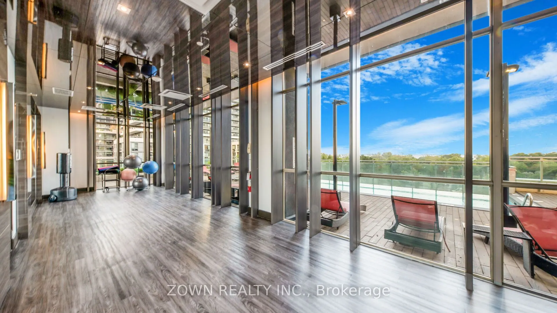 33 Shore Breeze Drive, #1206