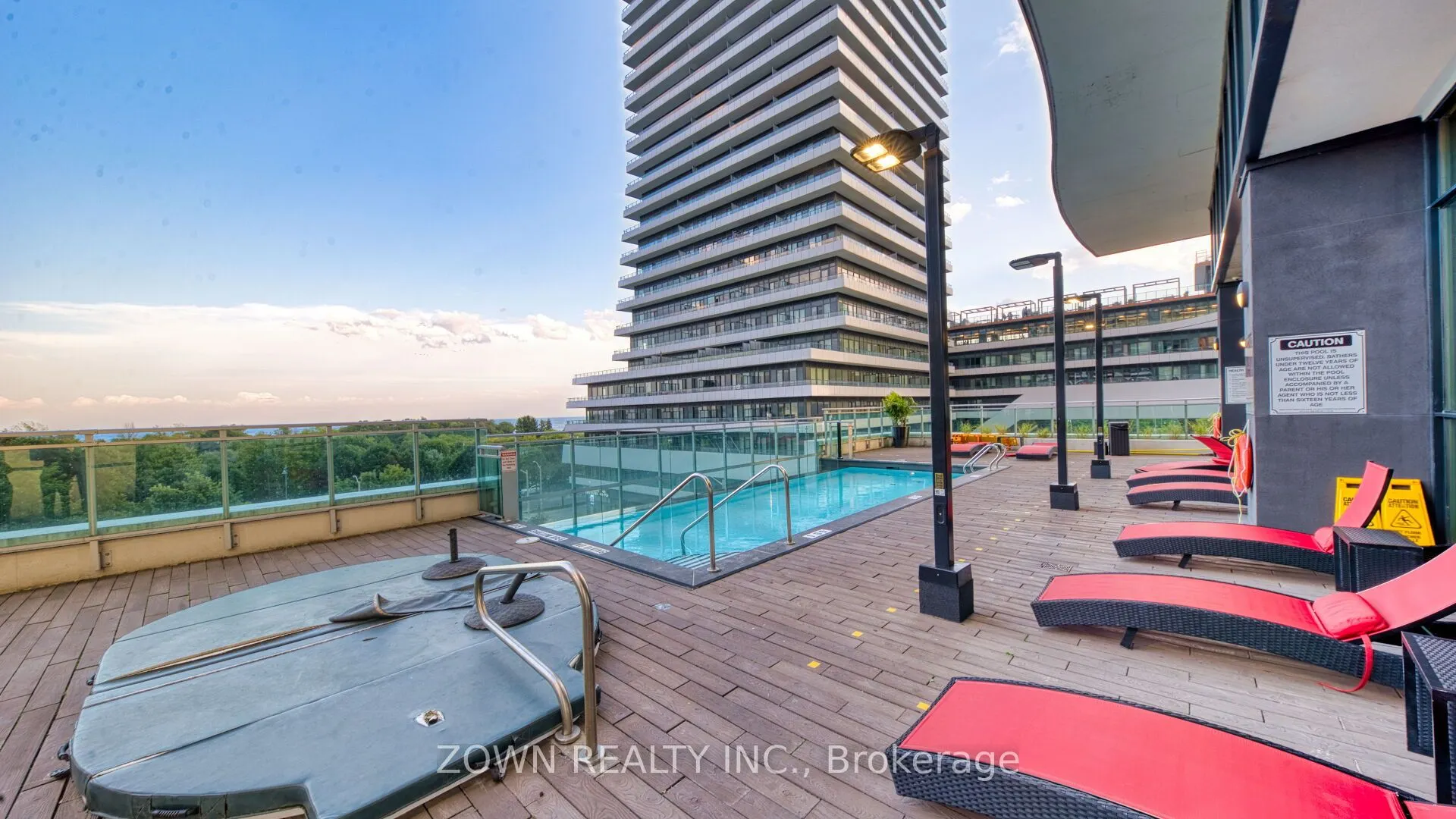33 Shore Breeze Drive, #1206