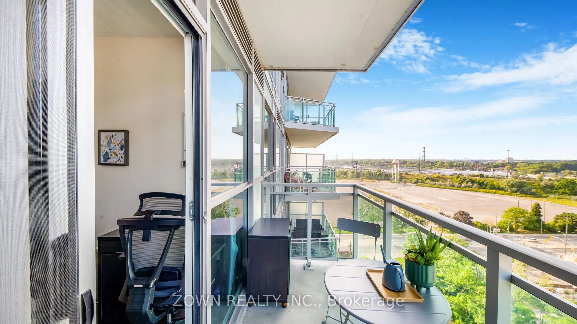 33 Shore Breeze Drive, #1206