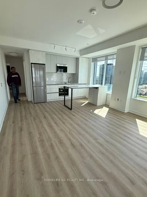 2485 Eglinton Avenue, #0