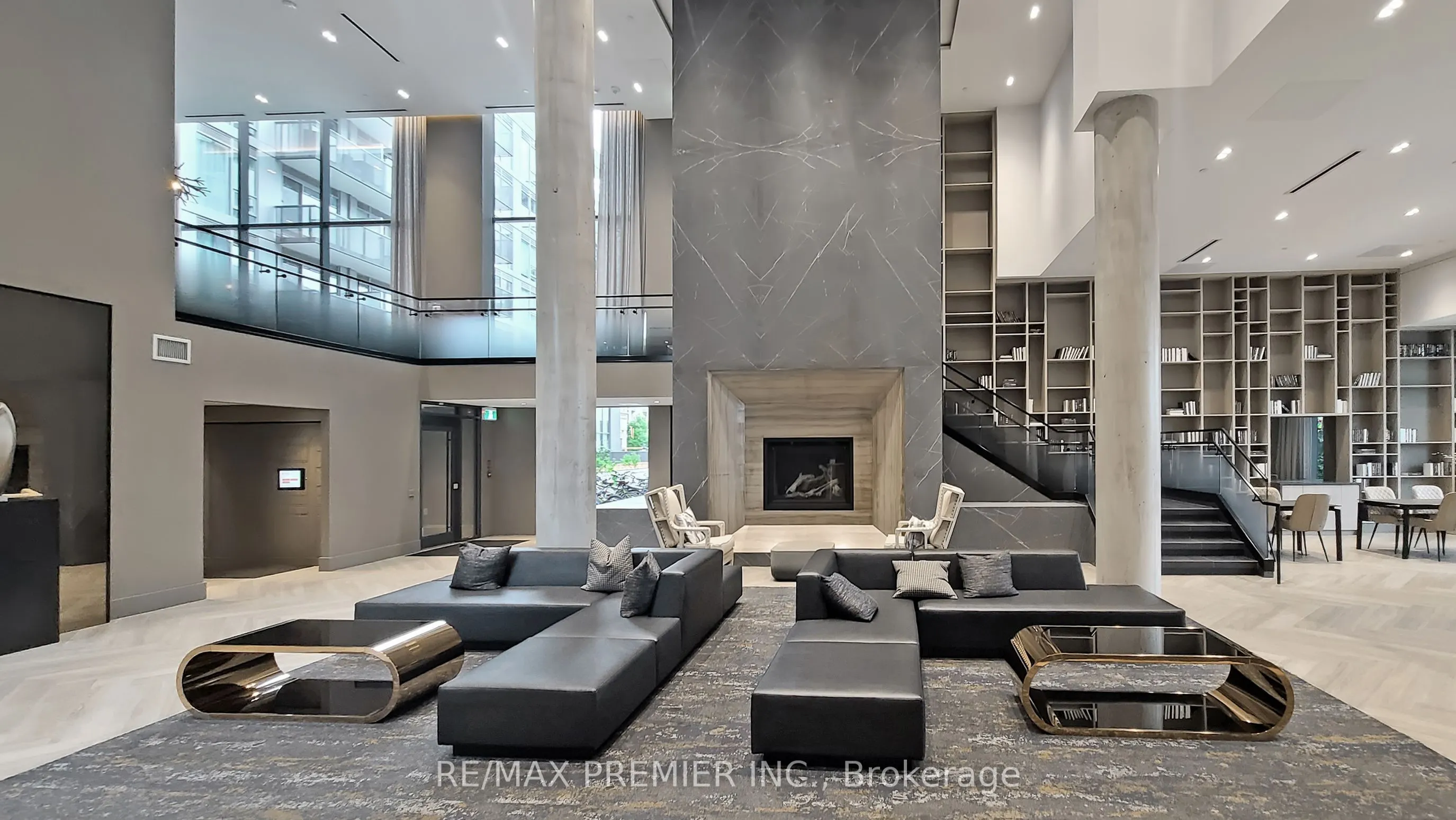 2450 Old Bronte Road, #429