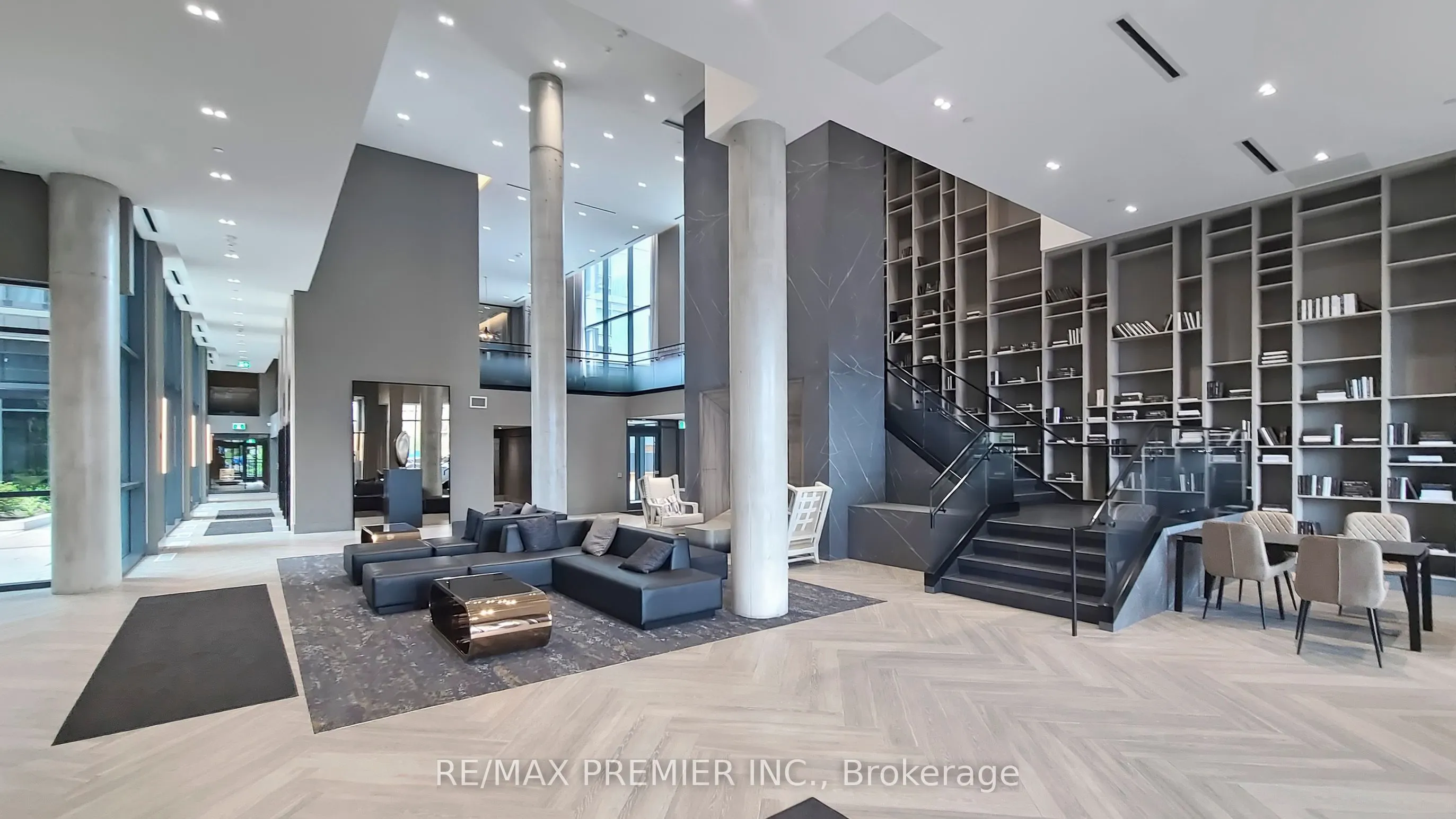 2450 Old Bronte Road, #429