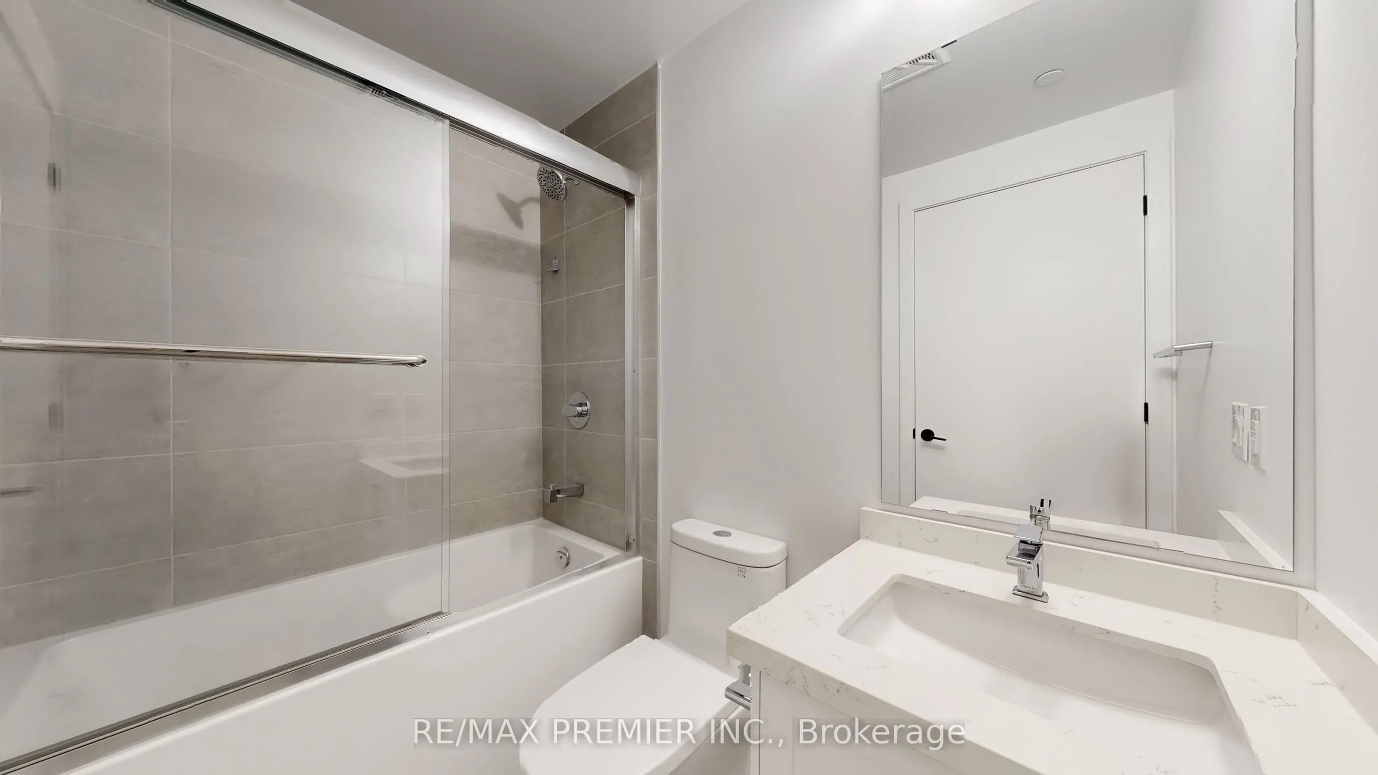 2450 Old Bronte Road, #429