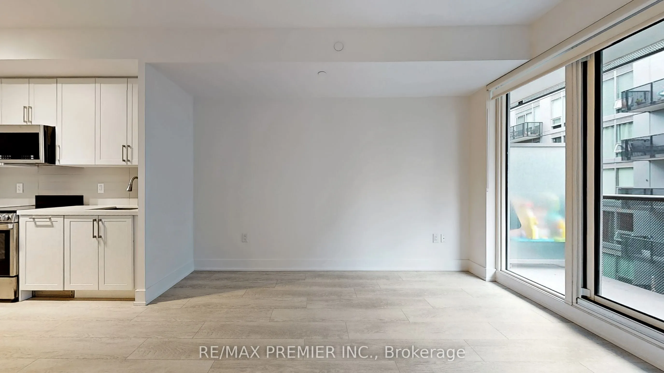 2450 Old Bronte Road, #429