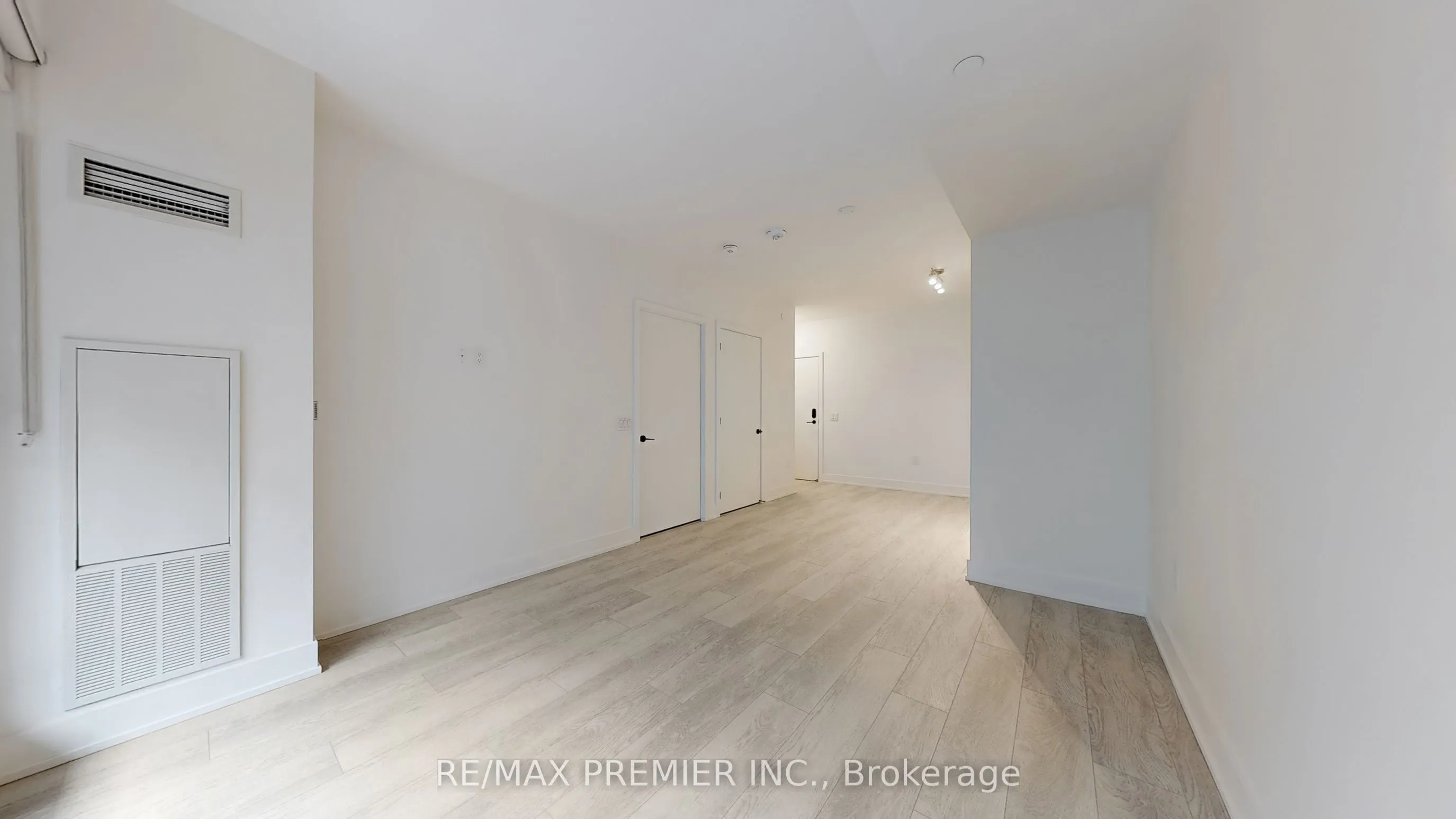 2450 Old Bronte Road, #429