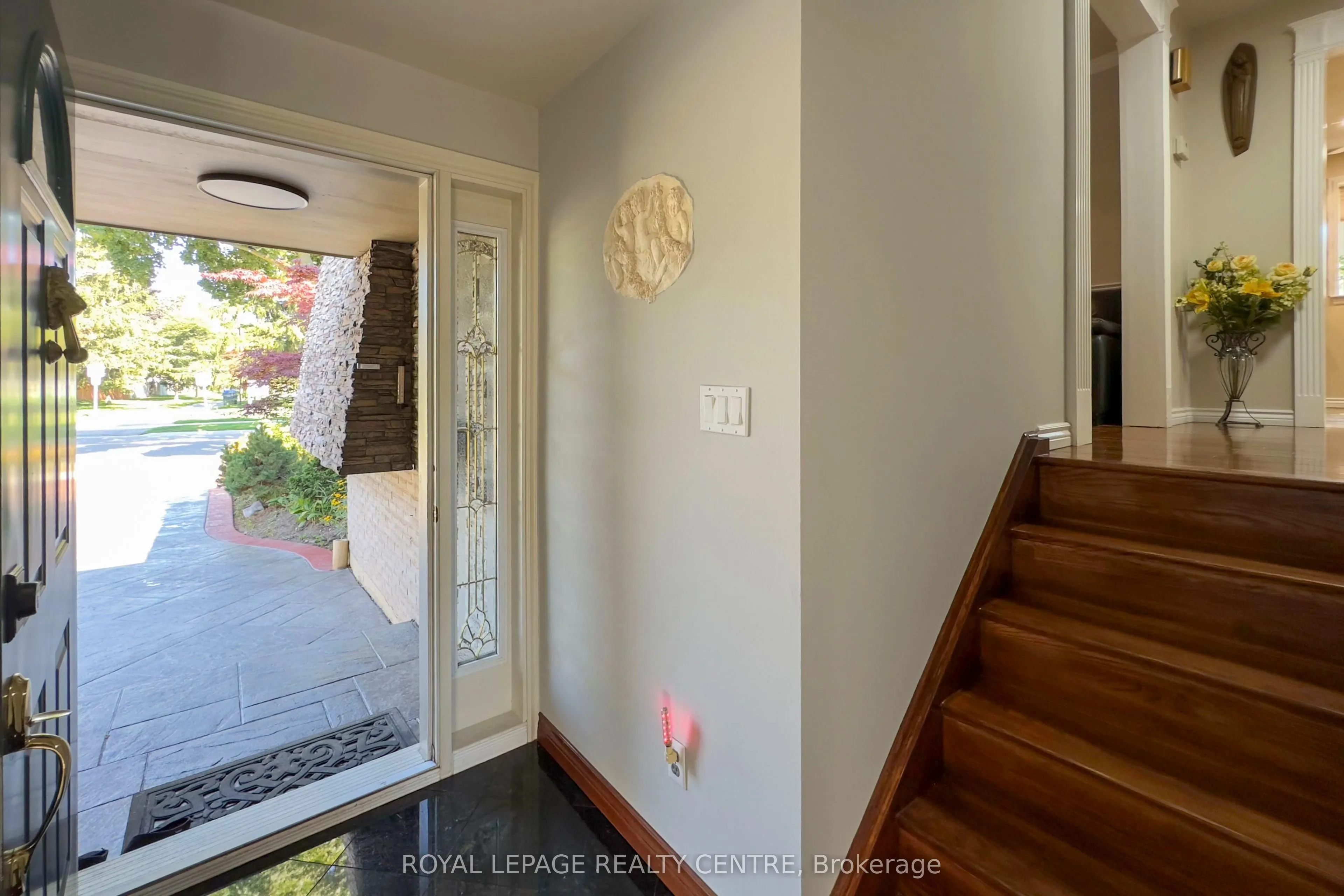 254 Louis Drive