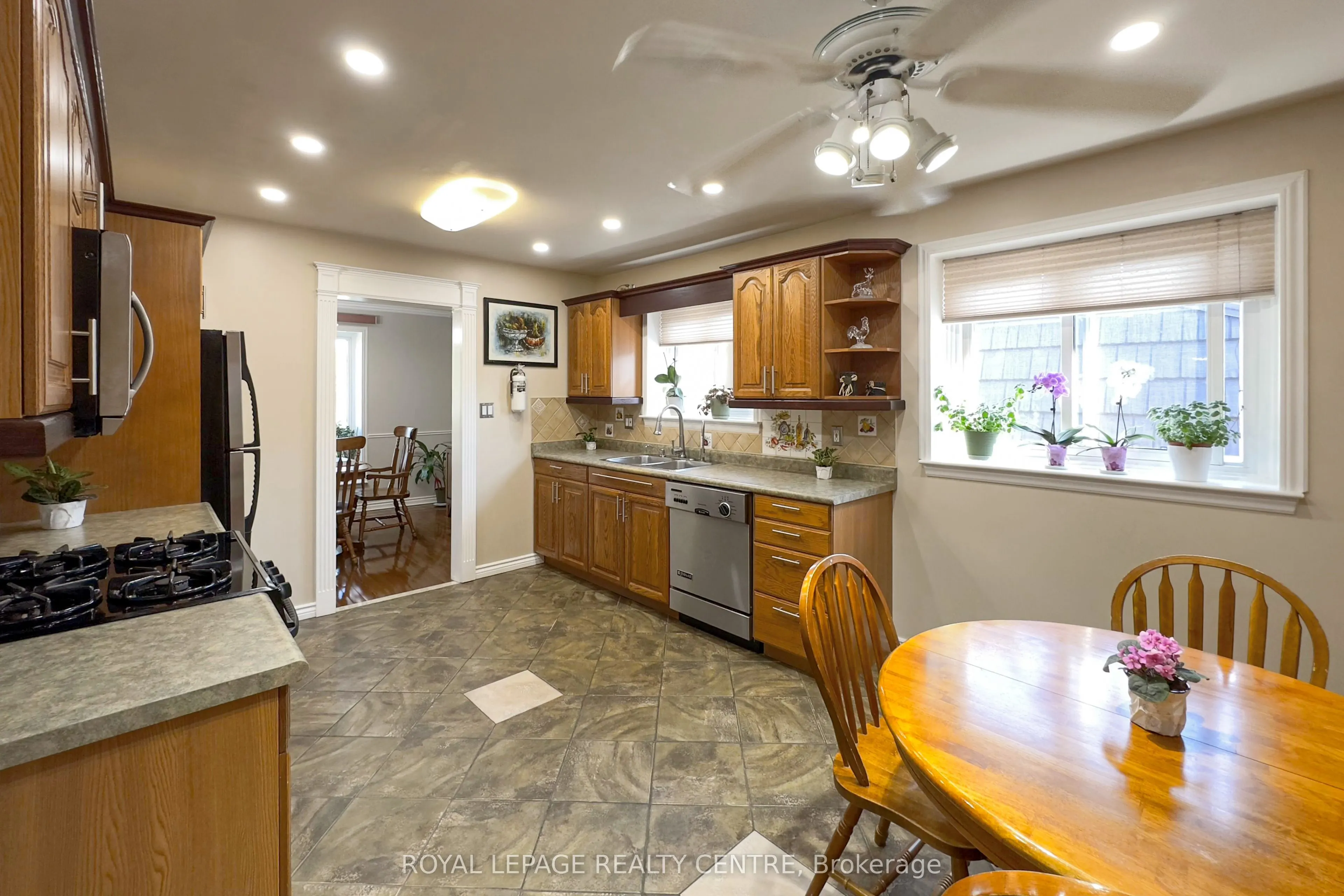 254 Louis Drive