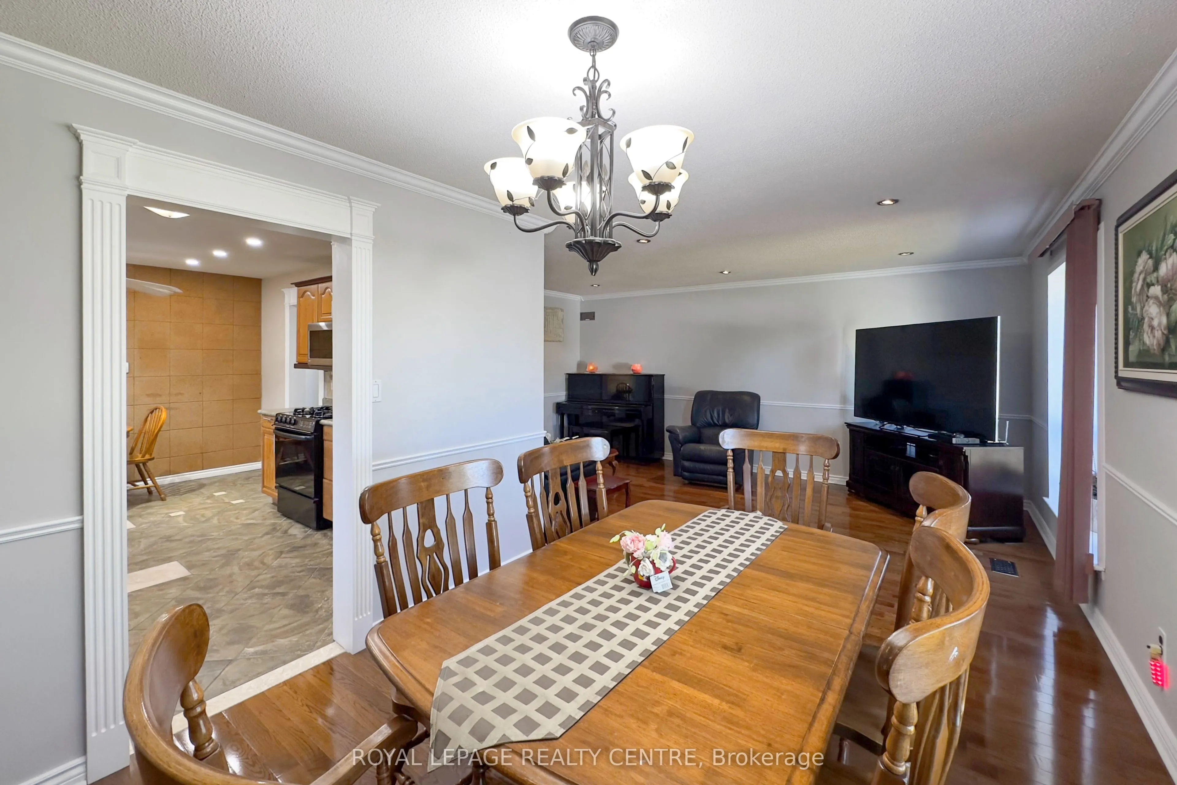254 Louis Drive
