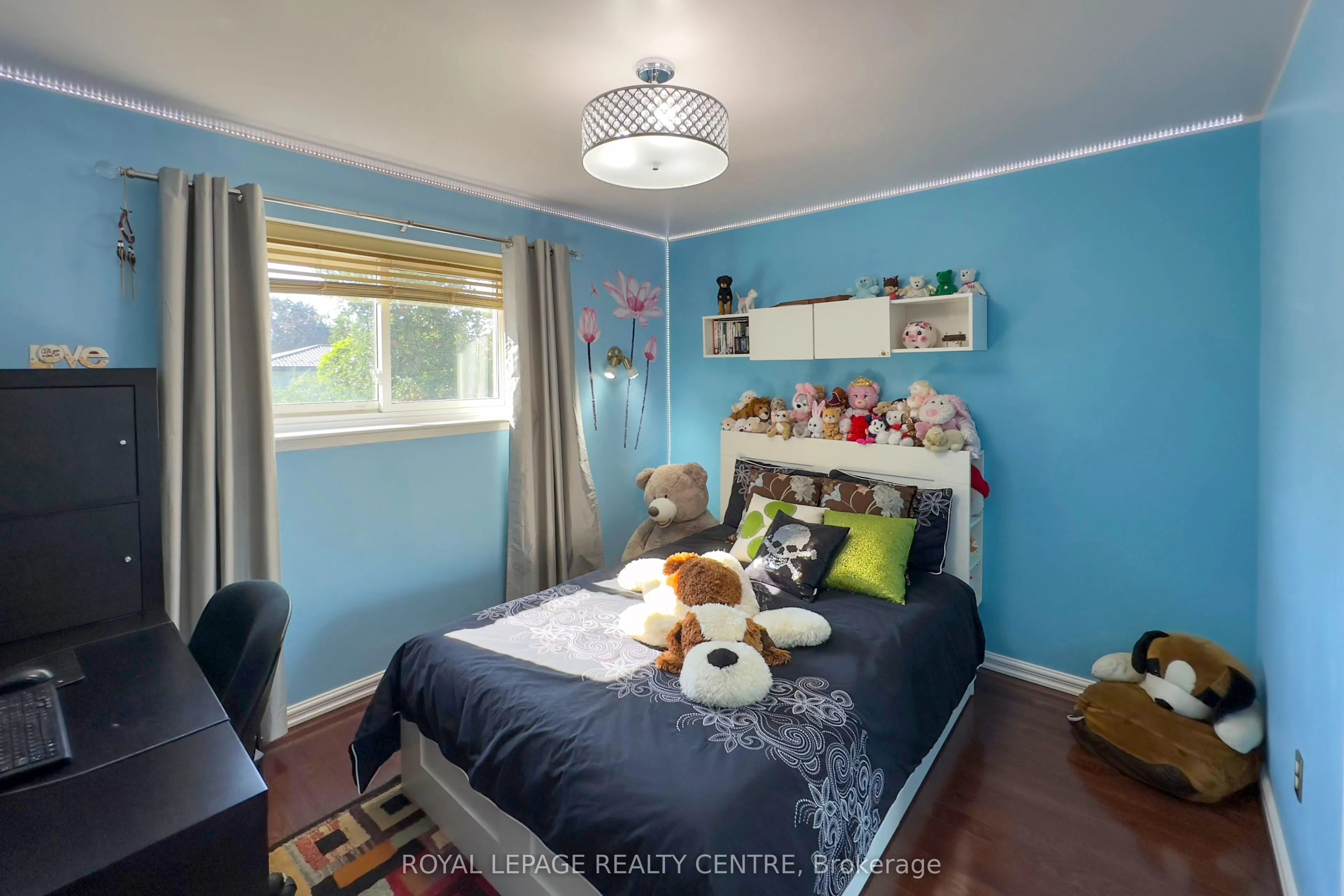 254 Louis Drive
