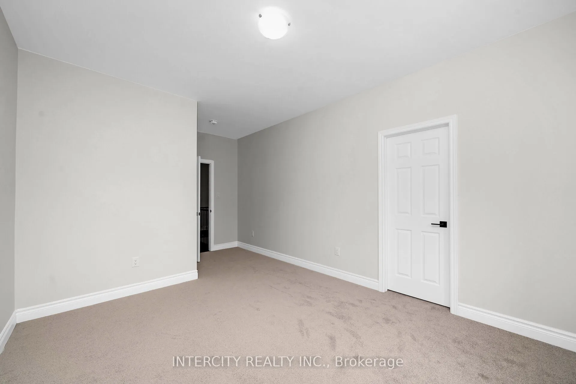 19 Keyworth Crescent