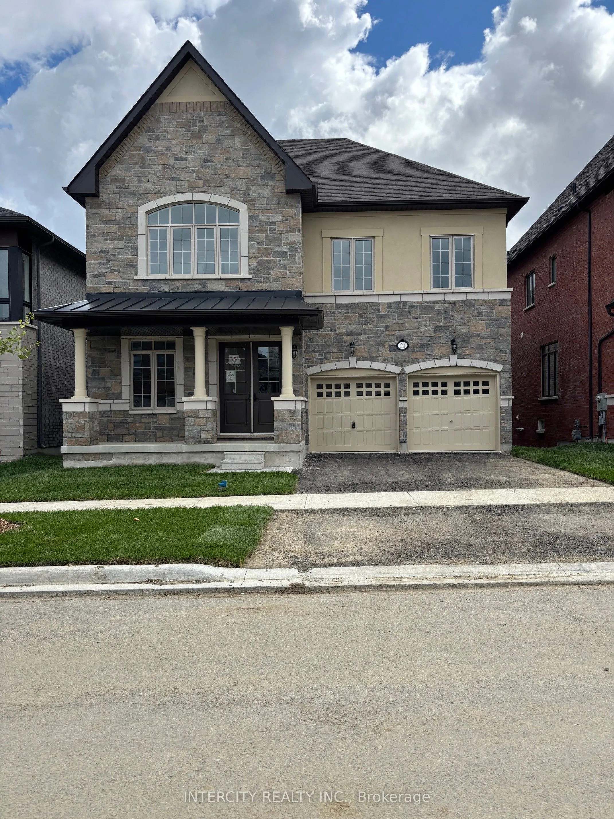 24 Keyworth Crescent