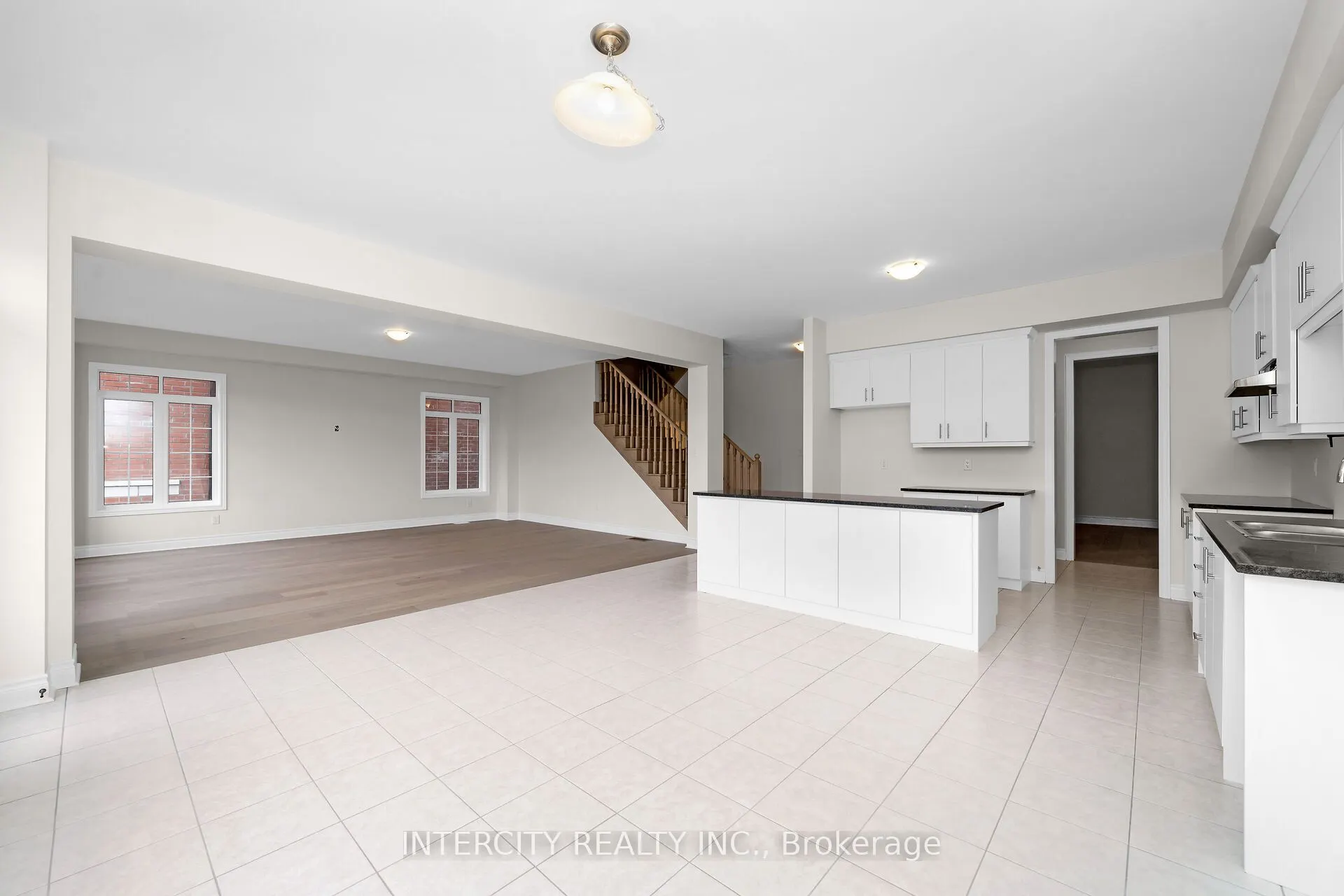 24 Keyworth Crescent