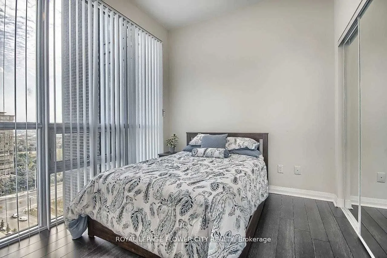 5033 Four Springs Avenue E, #1619