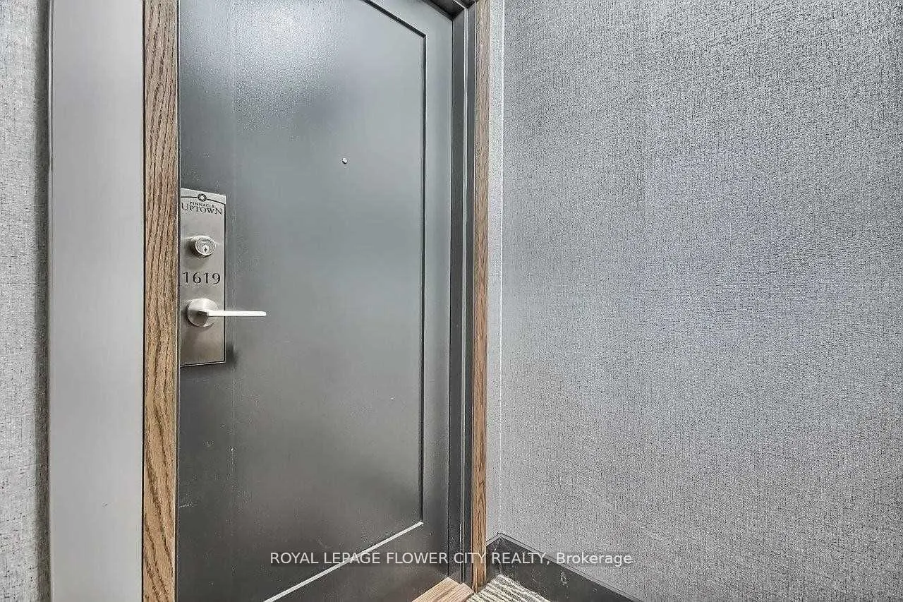 5033 Four Springs Avenue E, #1619