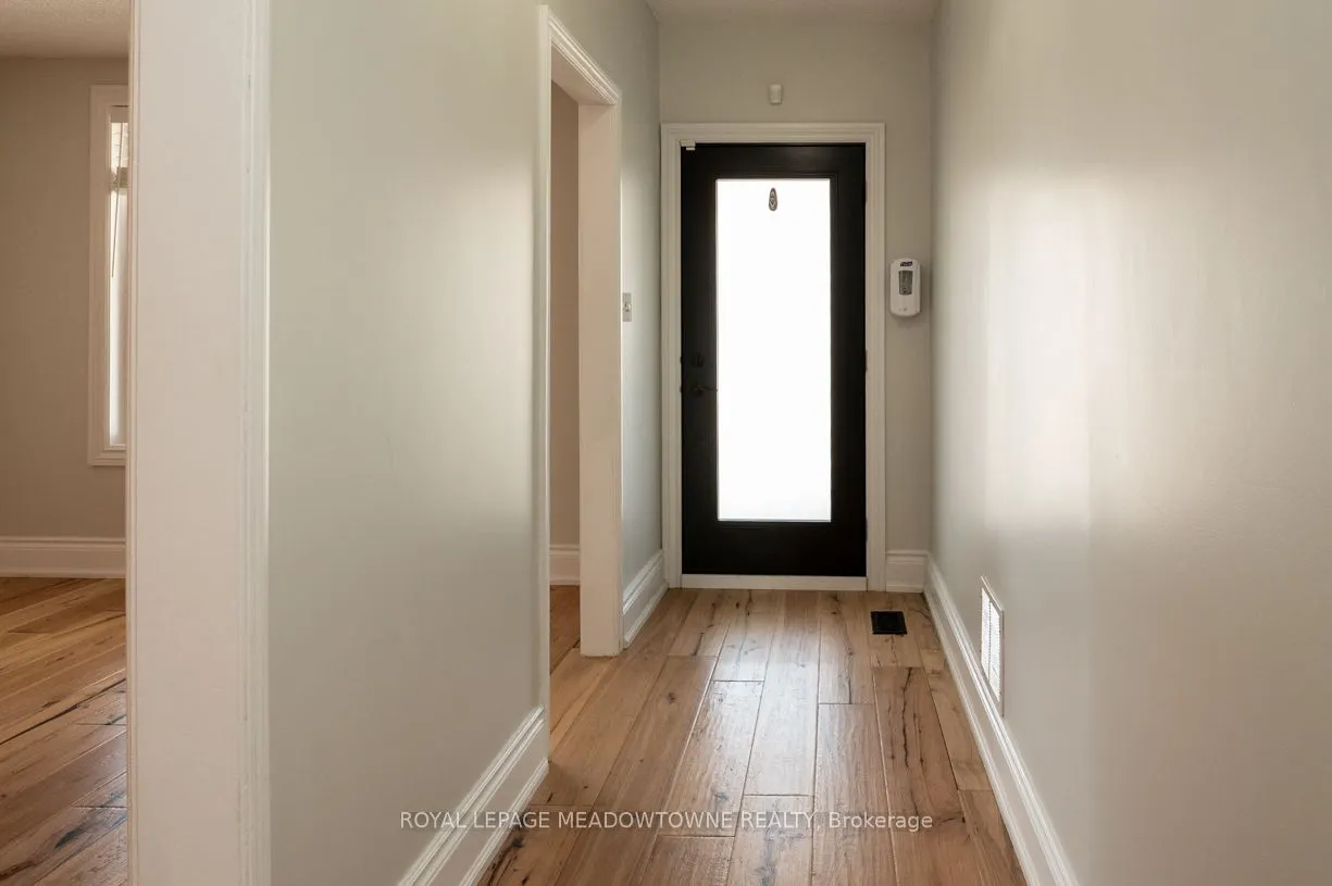 17 Kersdale Avenue