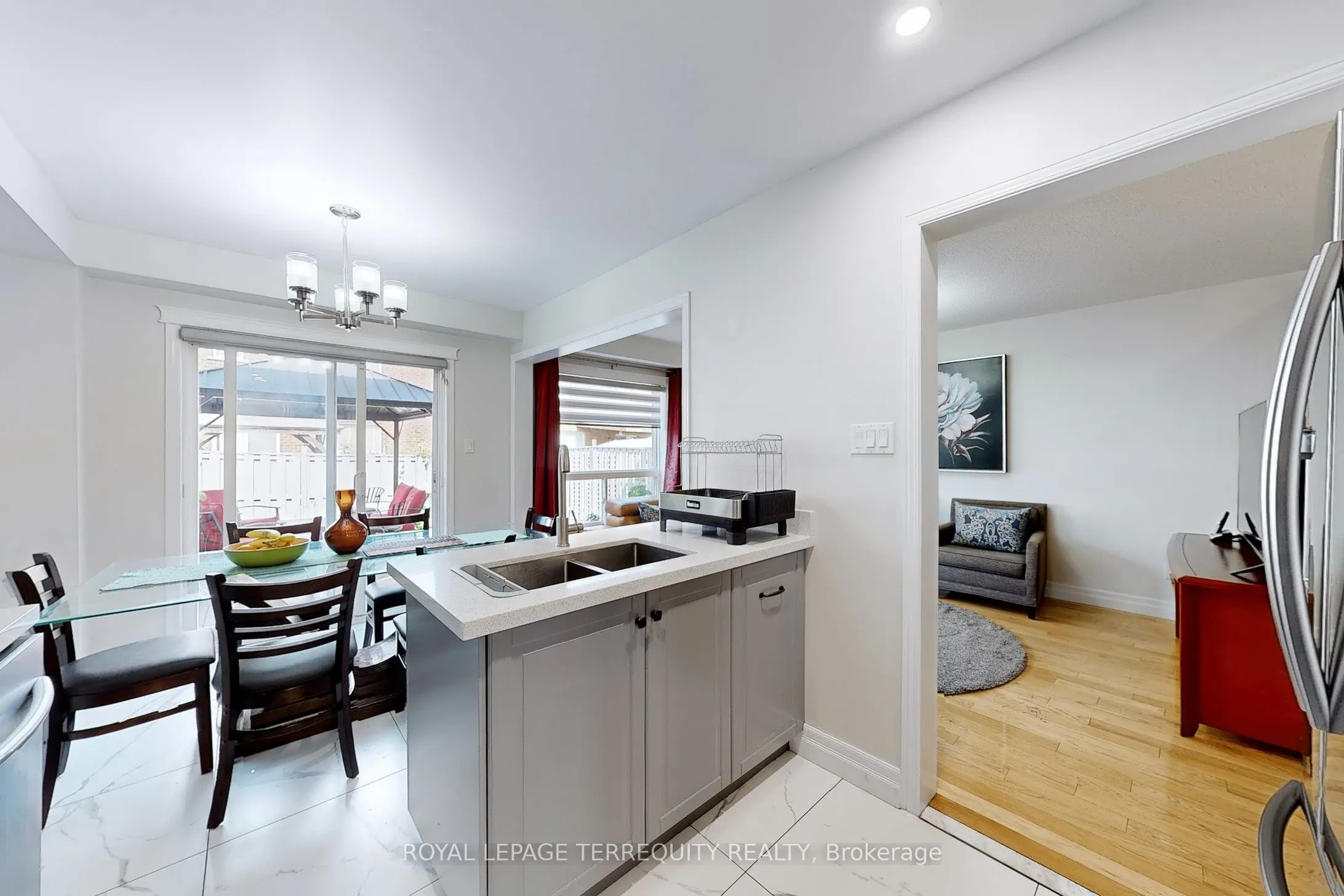 9 Irene Crescent