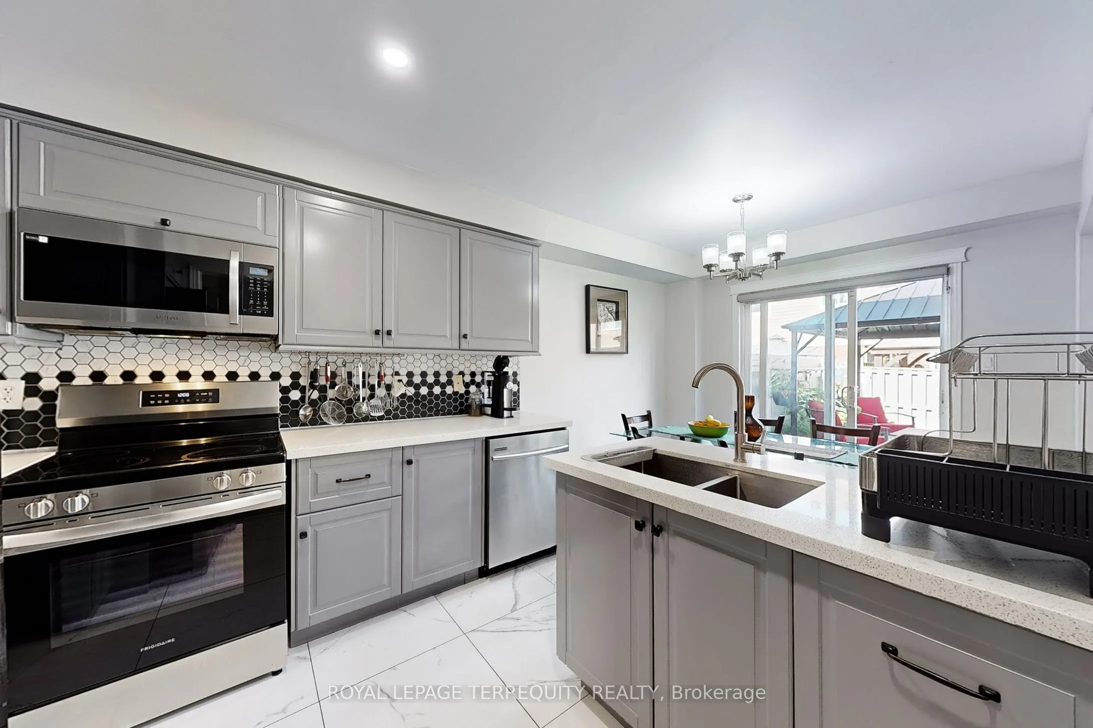 9 Irene Crescent