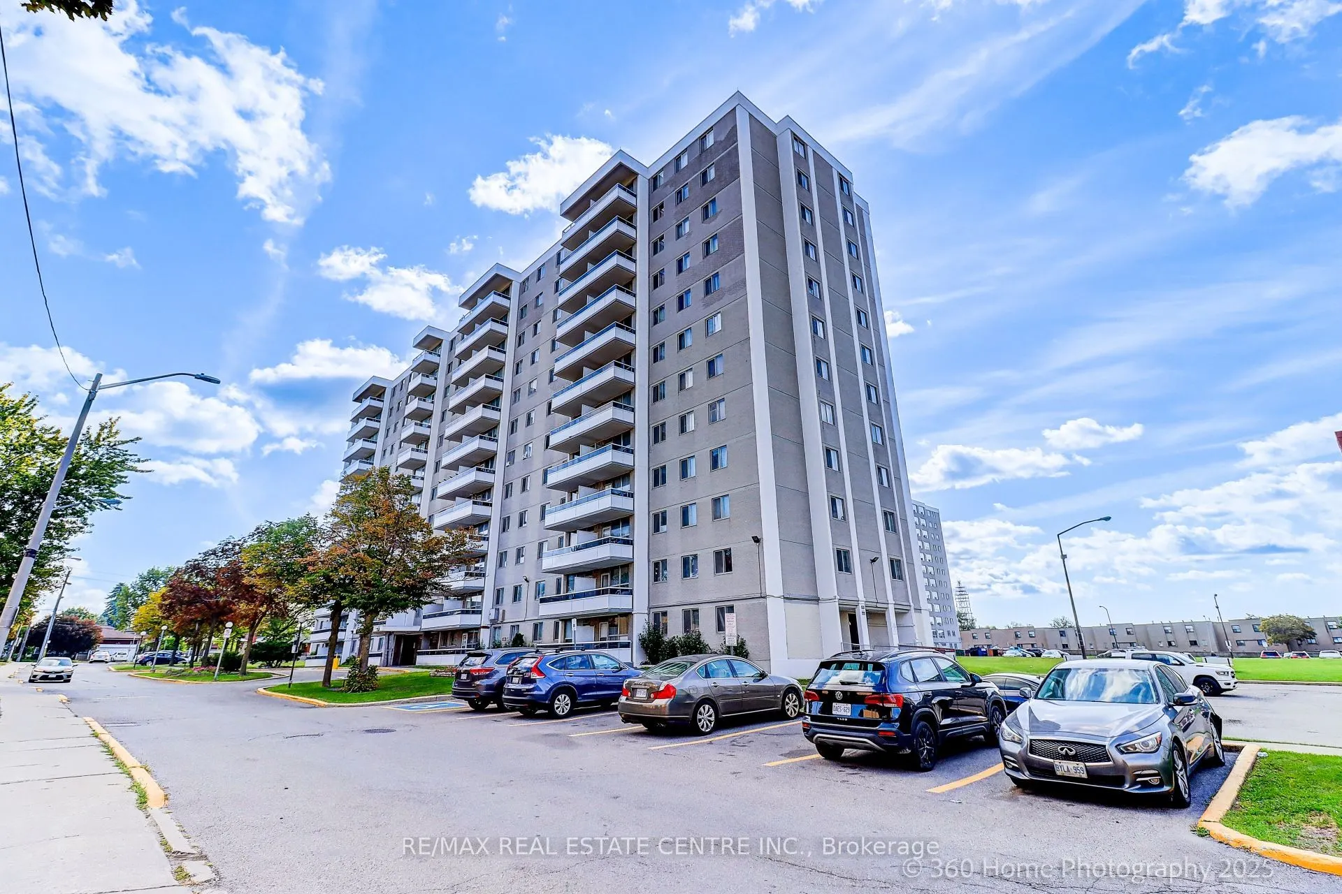 200 Lotherton Pathway, #1108