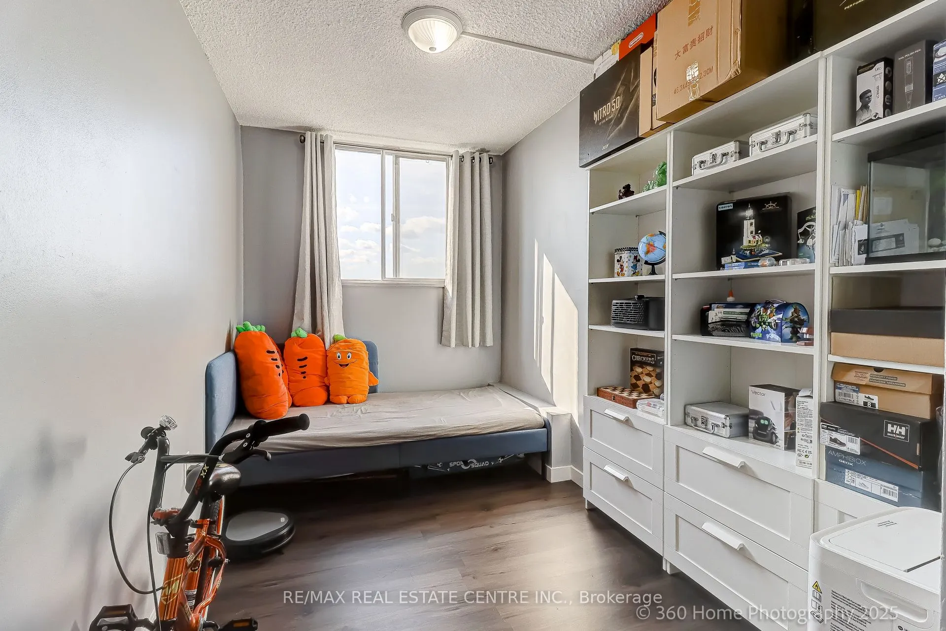 200 Lotherton Pathway, #1108