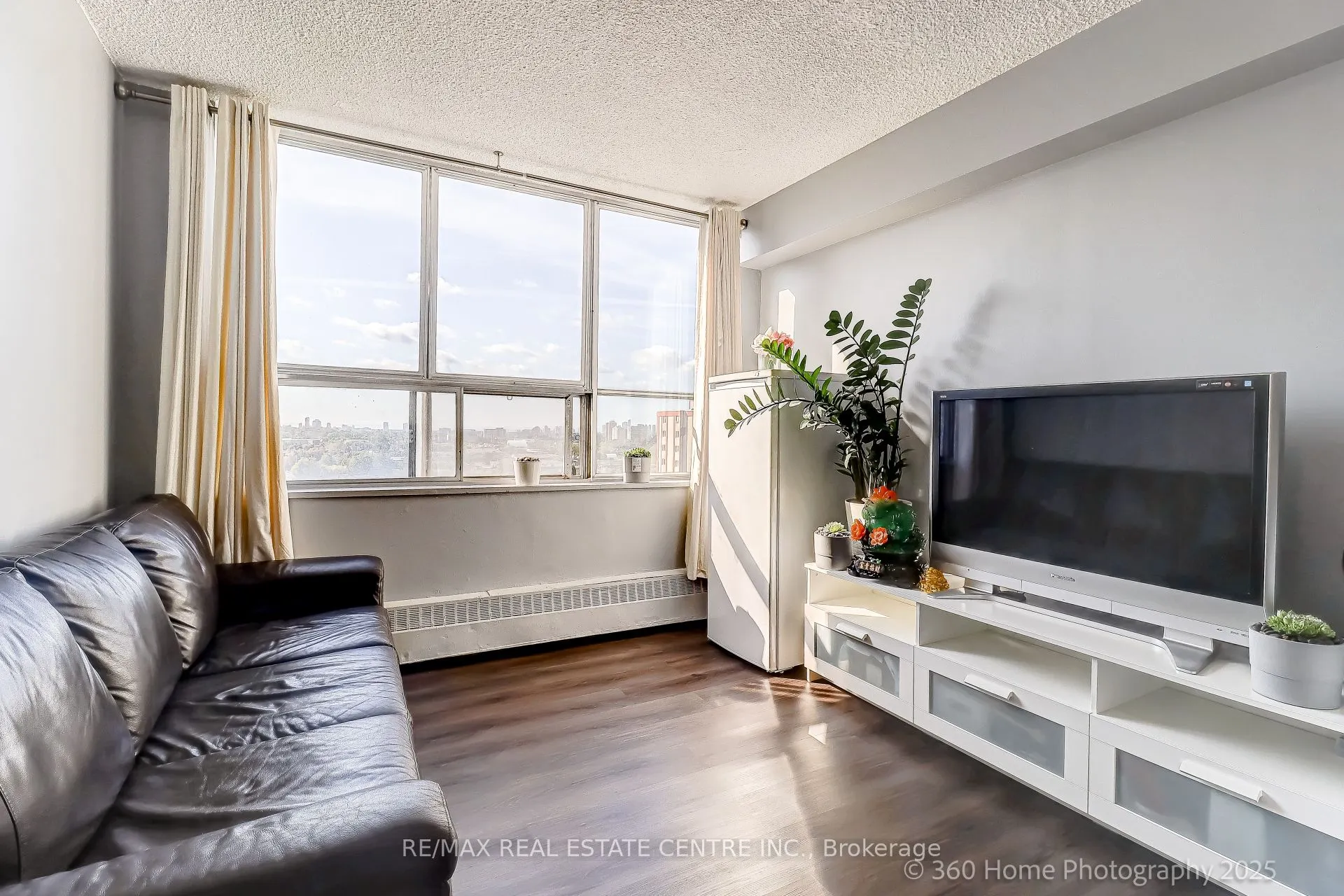 200 Lotherton Pathway, #1108