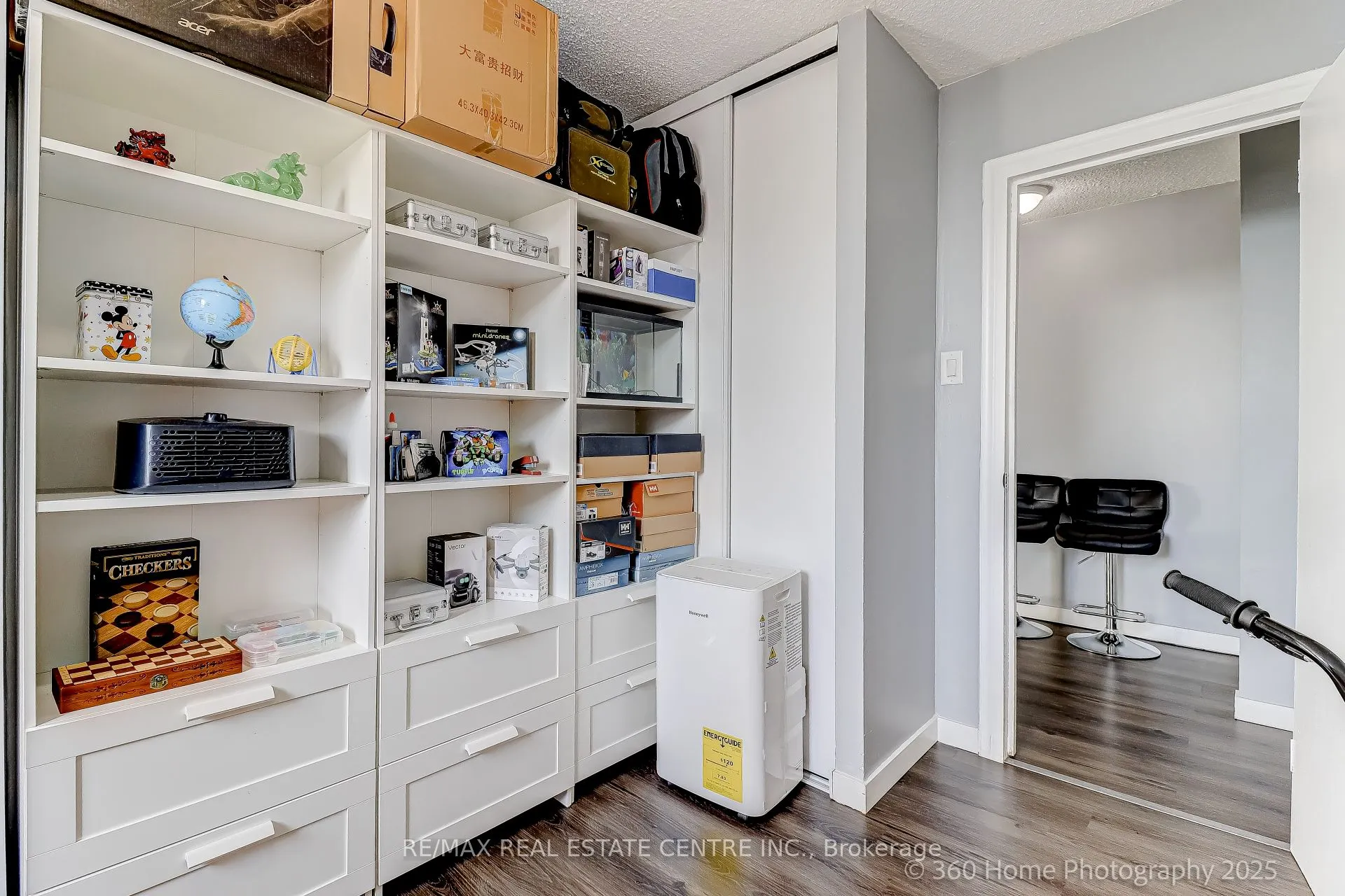 200 Lotherton Pathway, #1108