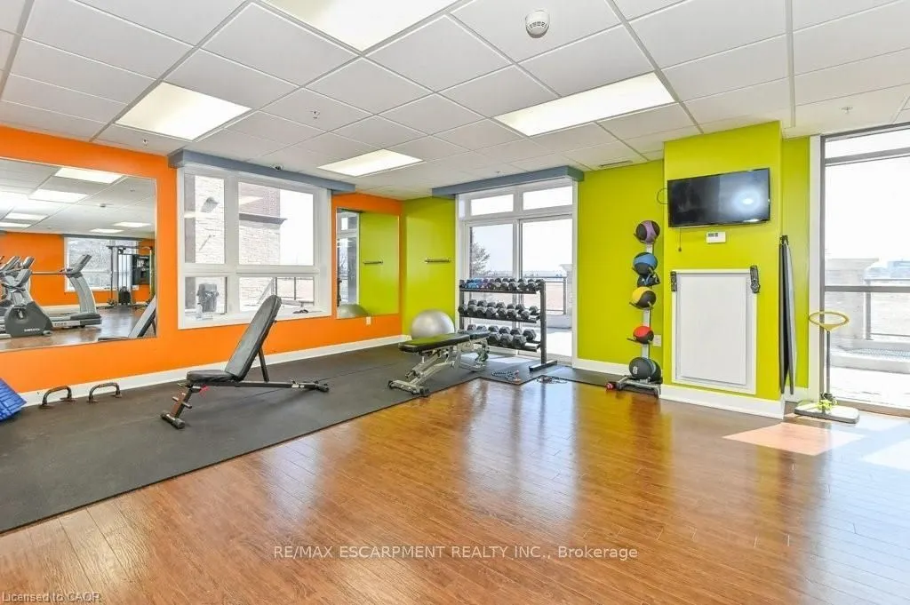 5010 Corporate Drive, #102