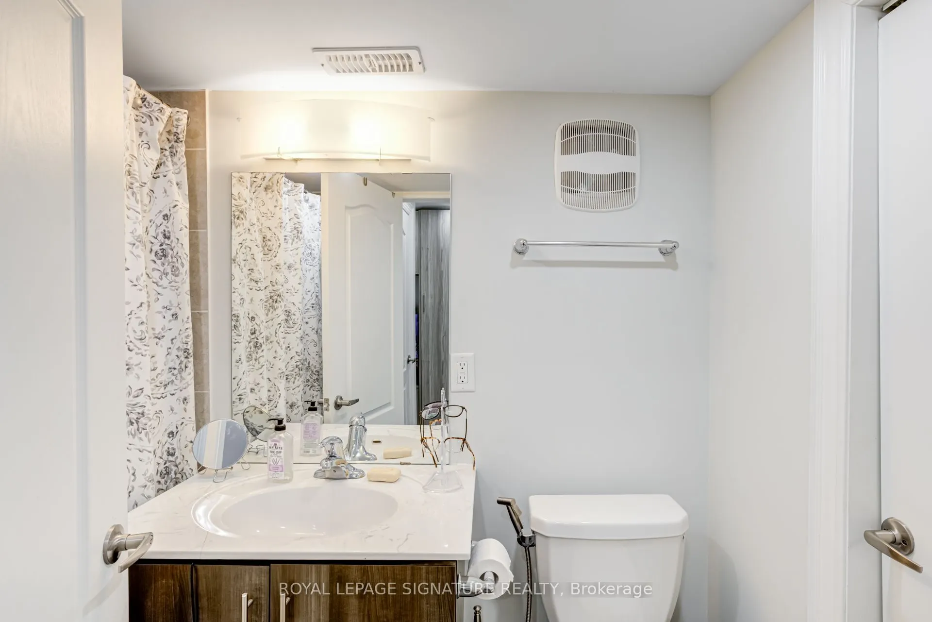 1223 Azinger Lane