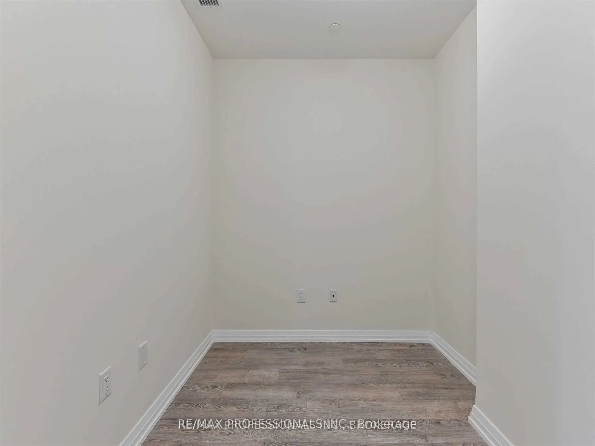 50 Thomas Riley Road, #801