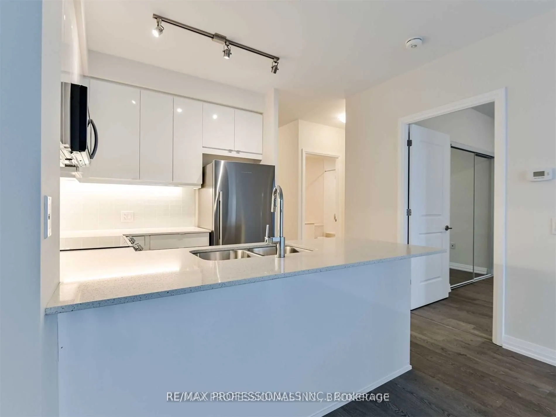 50 Thomas Riley Road, #801