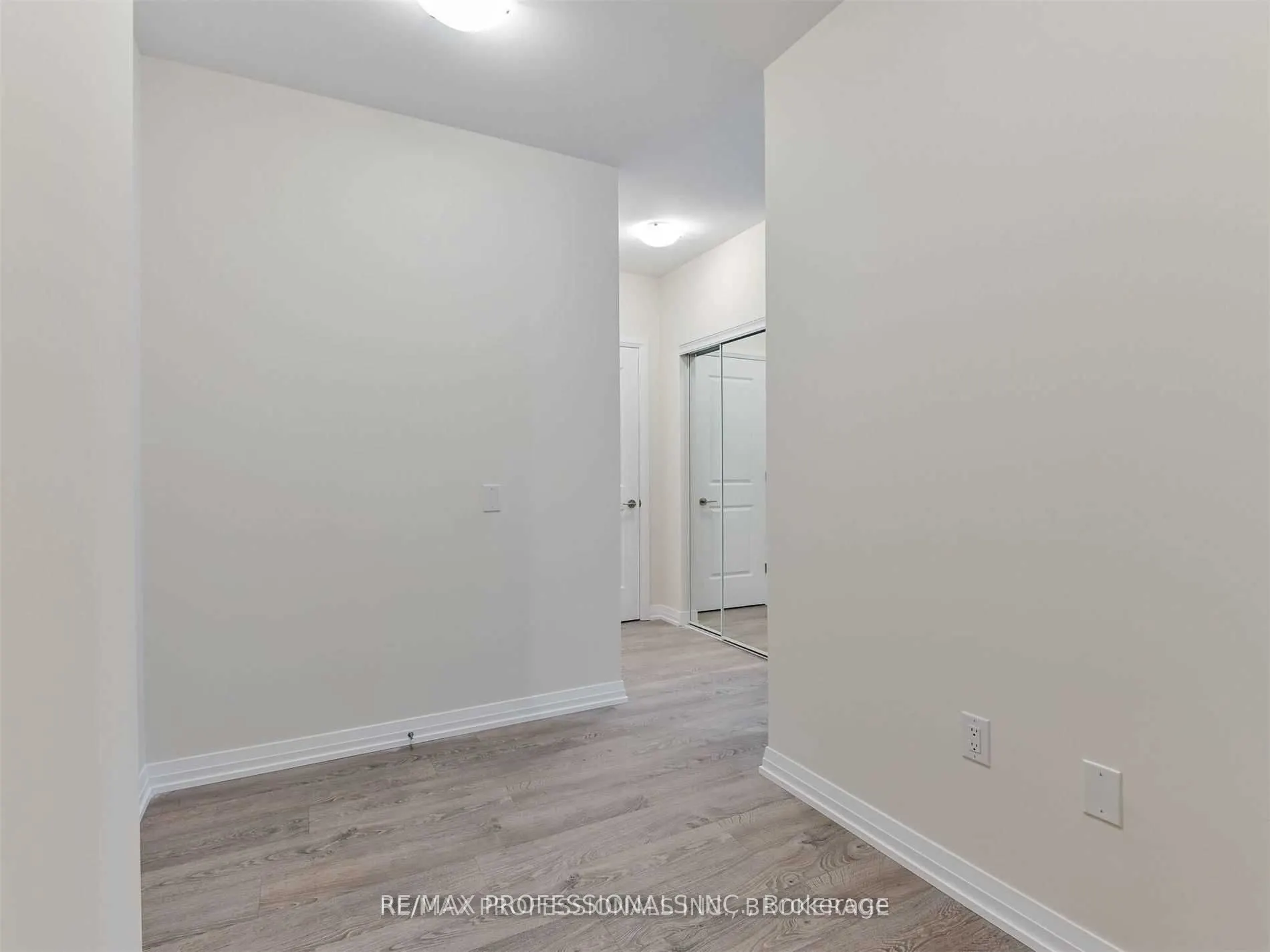 50 Thomas Riley Road, #801