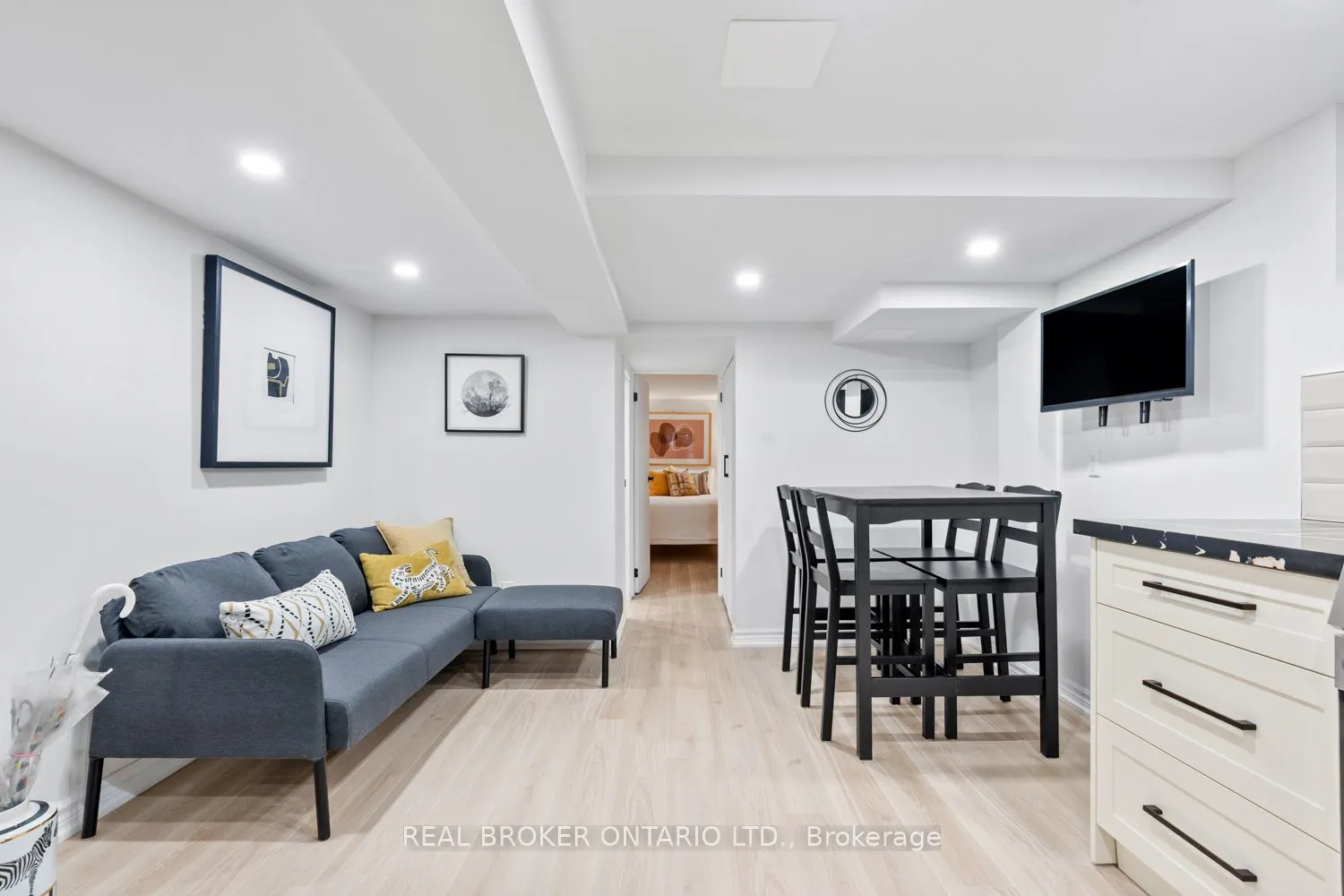 #2 343 Prince Edward Drive N, ##2