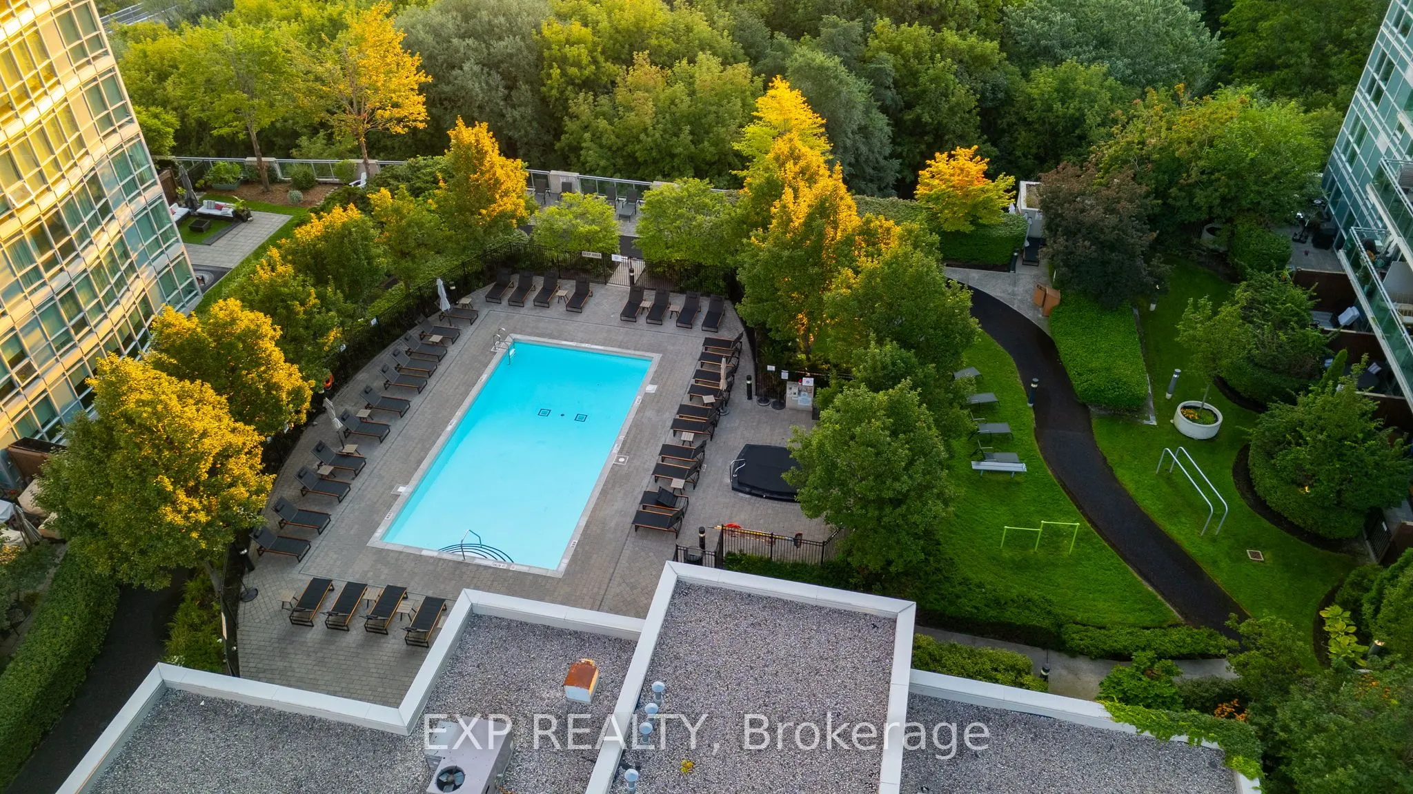 165 Legion Road North Road, #522