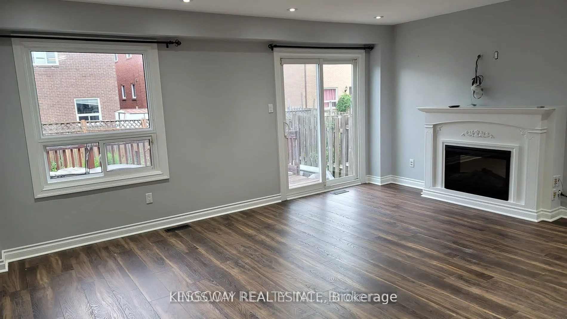 12 Silverstream Road
