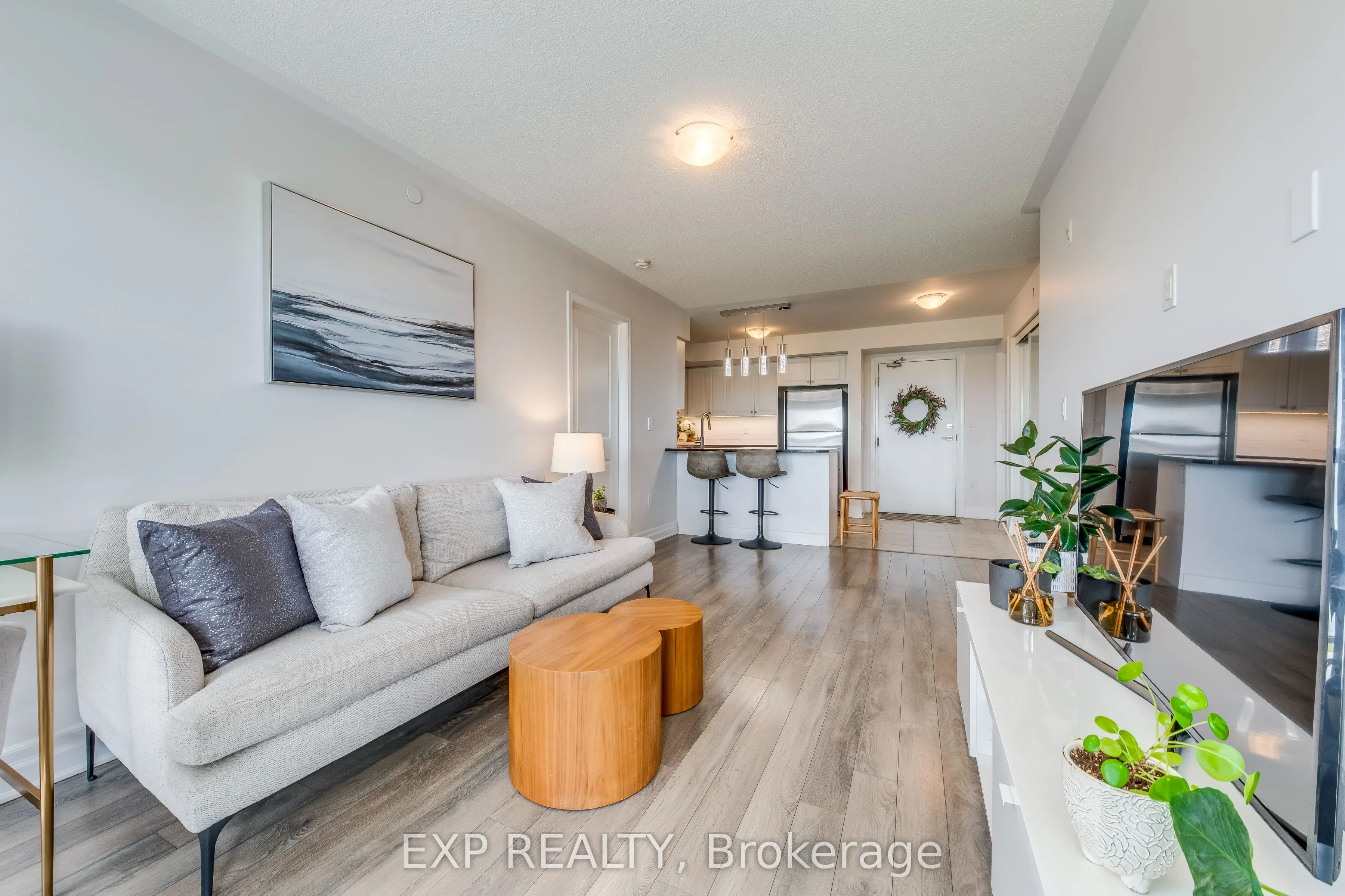 1005 Nadalin Heights, #406