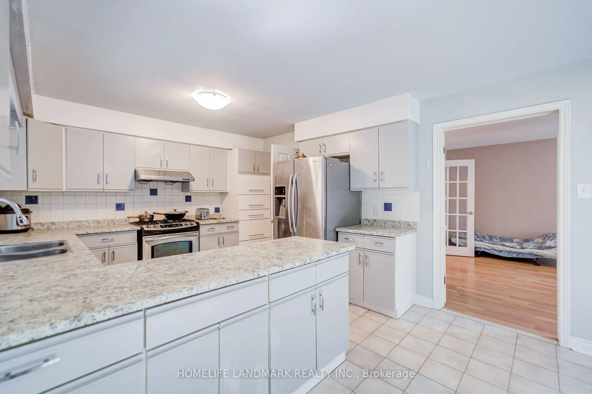 1194 Fairmeadow Trail