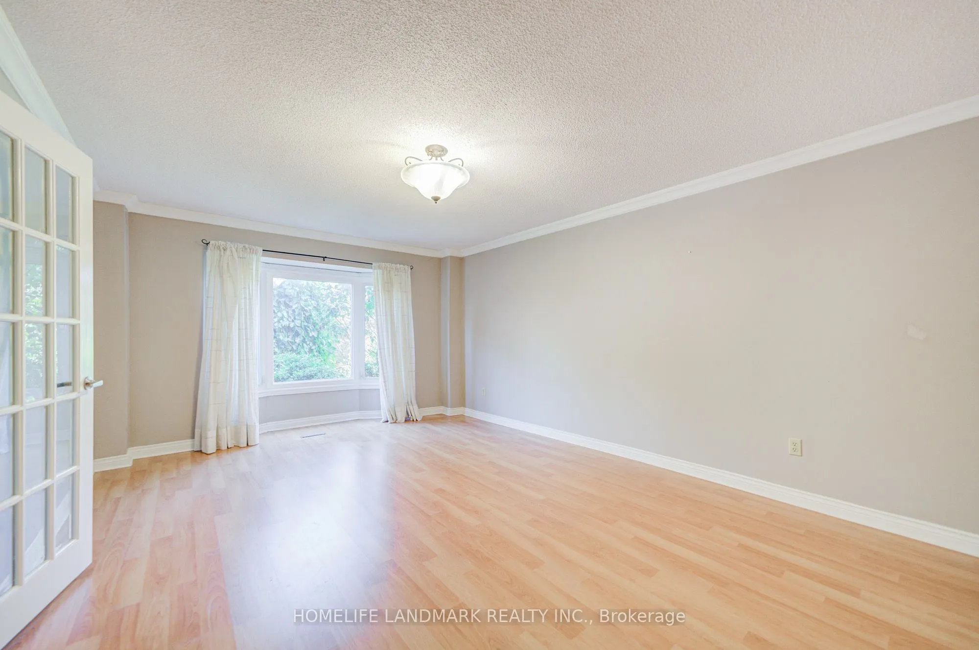 1194 Fairmeadow Trail